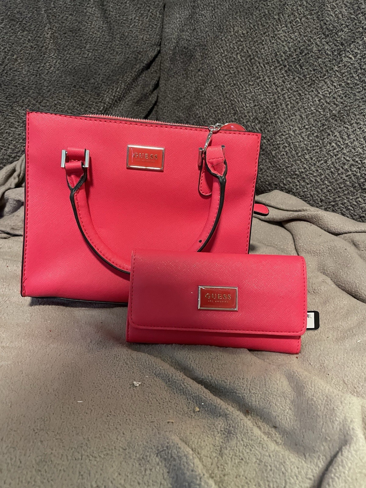 GUESS Pink Zip Satchel Top Handle Bag w/ Detachable Strap Inner Pockets Wallet