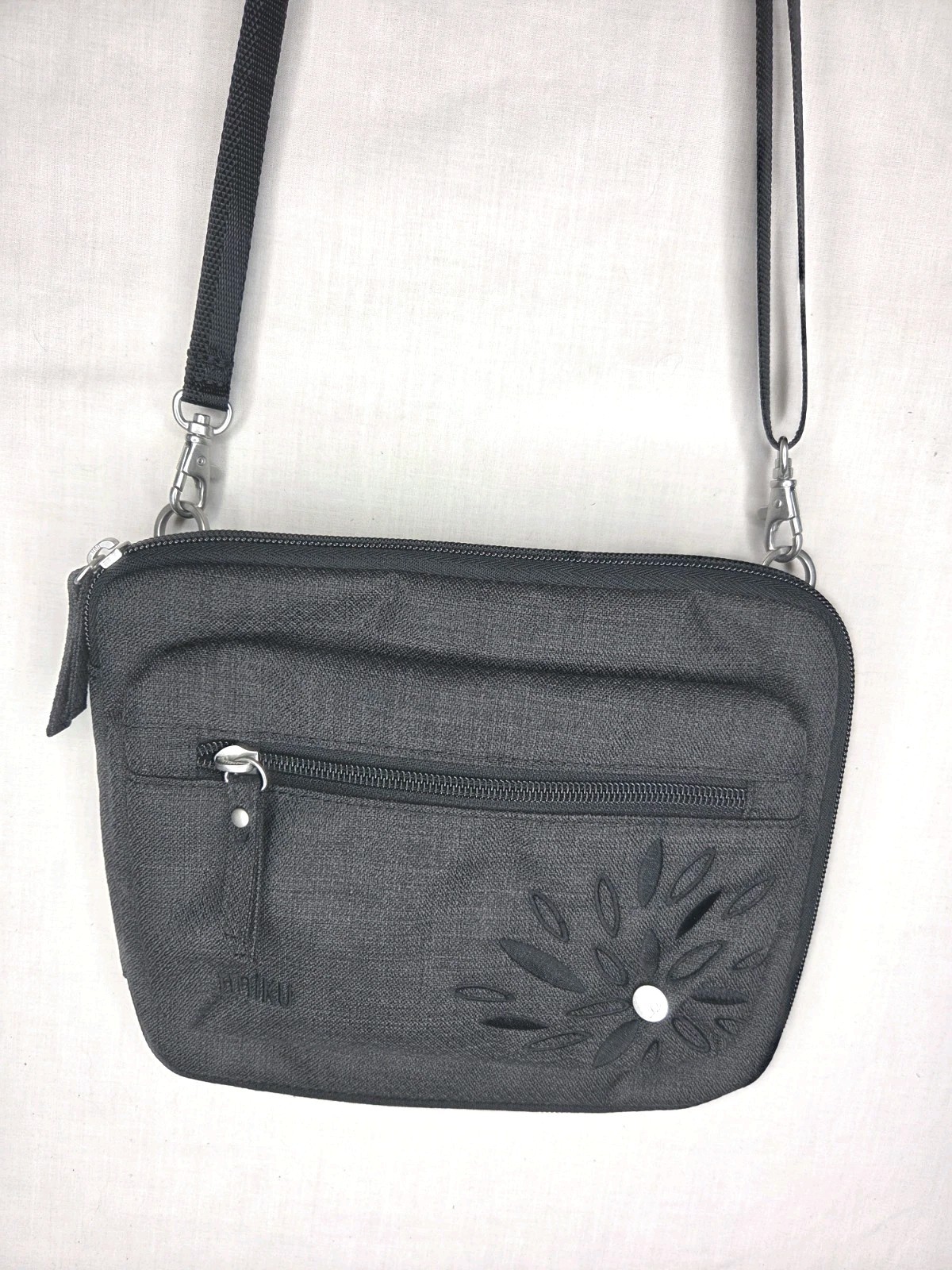 HAIKU Aspire Folio Crossbody Organizer Bag Black In Bloom RFID Small 9.5×8