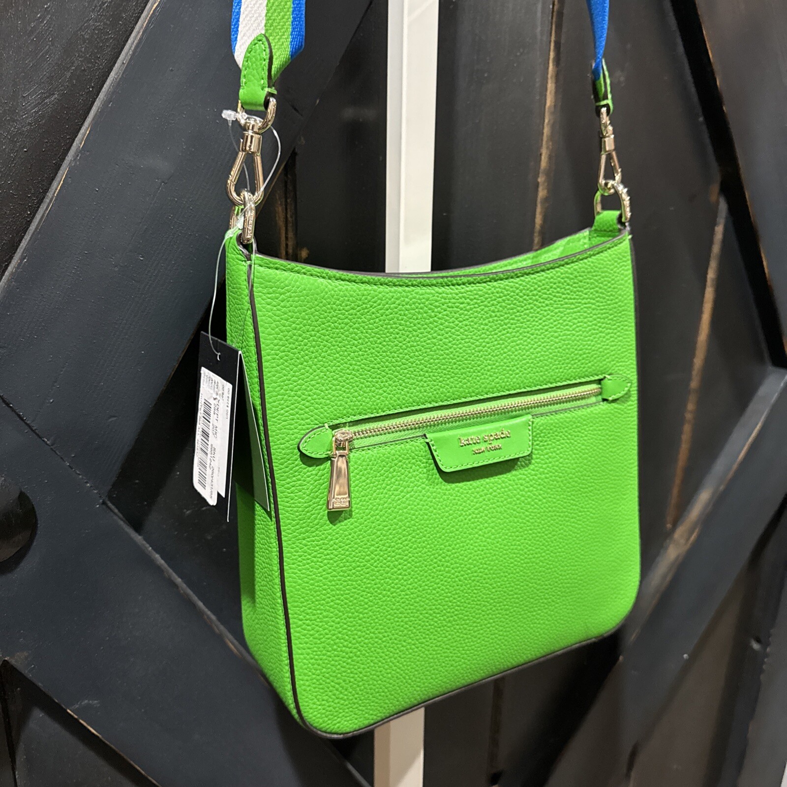 kate spade New York Turf Green Hudson Pebbled Leather Messenger Crossbody – NWT