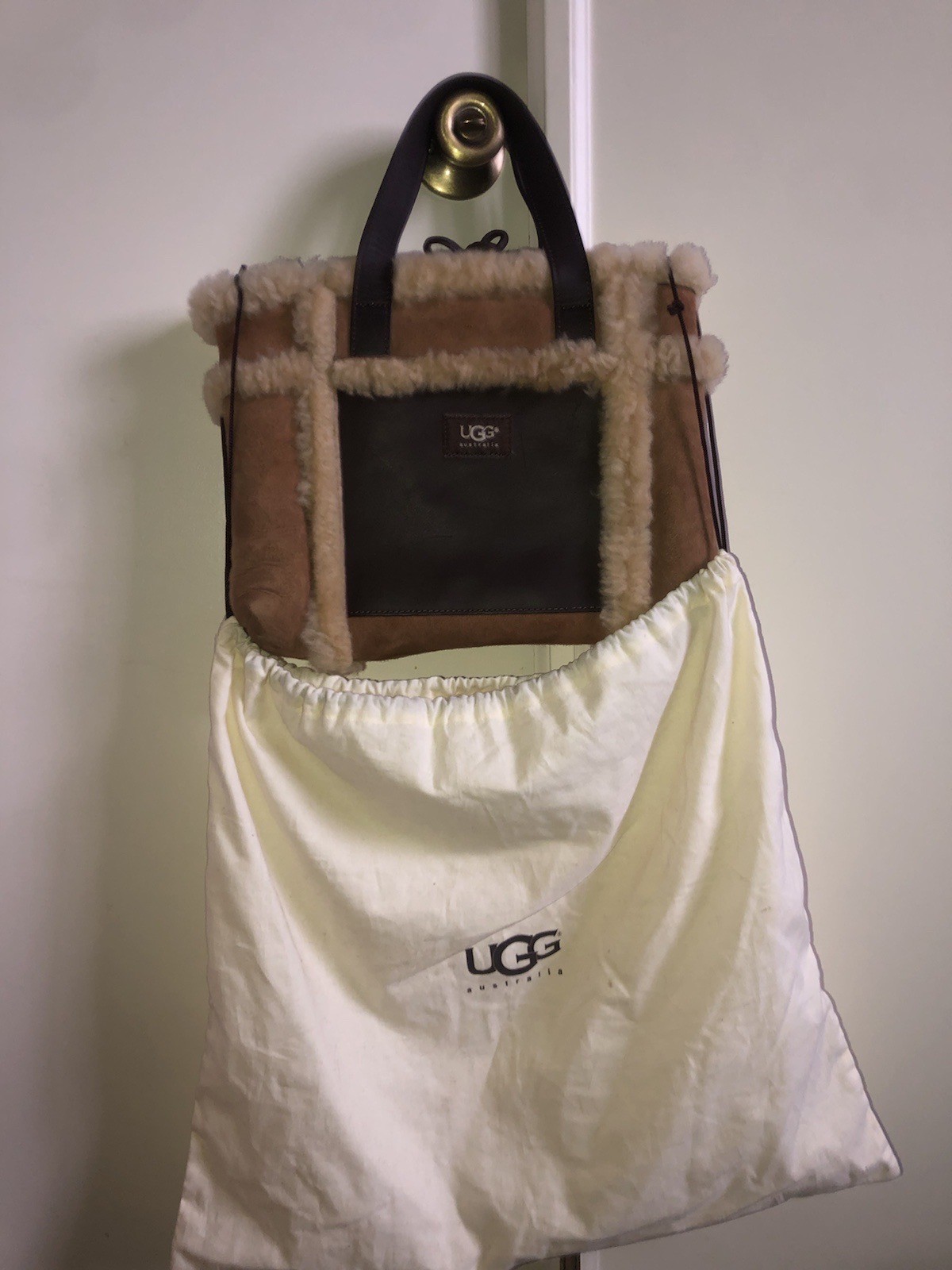 Ugg Australia Suede Leather Shearling Sherpa Handbag Sheepskin Purse W/ Dust Bag