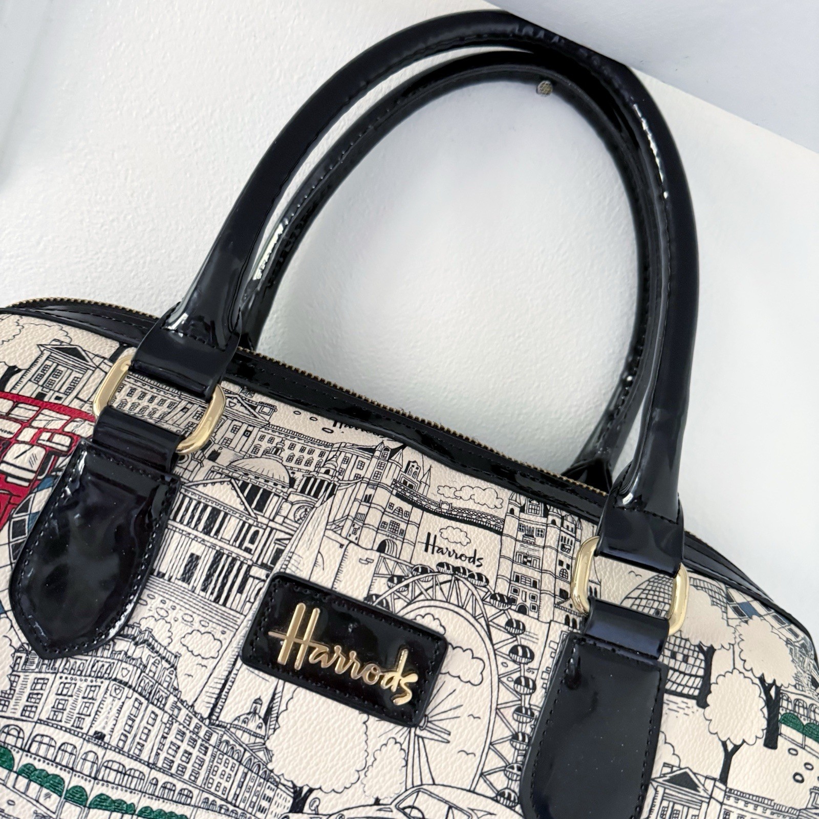 LOT/BUNDLE Harrods Purse Backpack Bag Handbag Monogram City London Big Ben