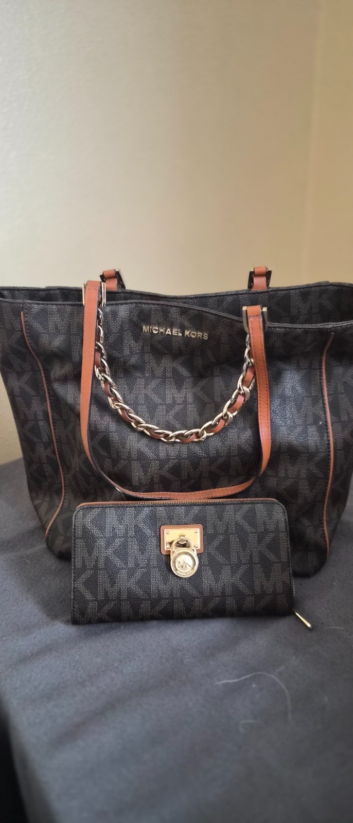 Michael Kors Handbag Brown Signature Harper Large Tote Logo Gold Chain East West