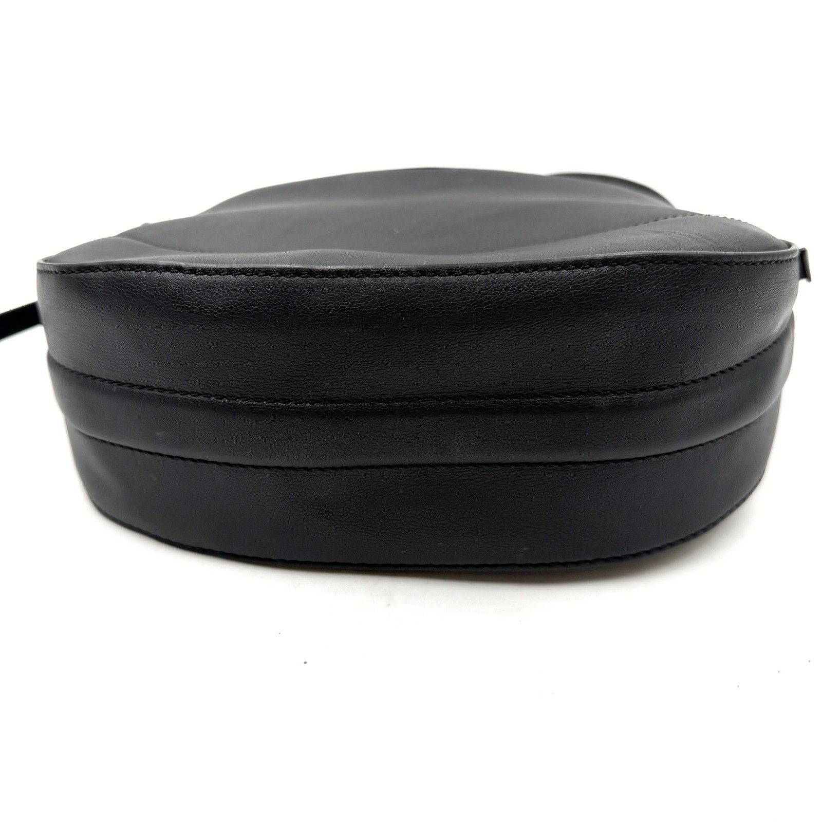 Vanessa Bruno Medium Leather Daily Bag Crossbody Black Leather