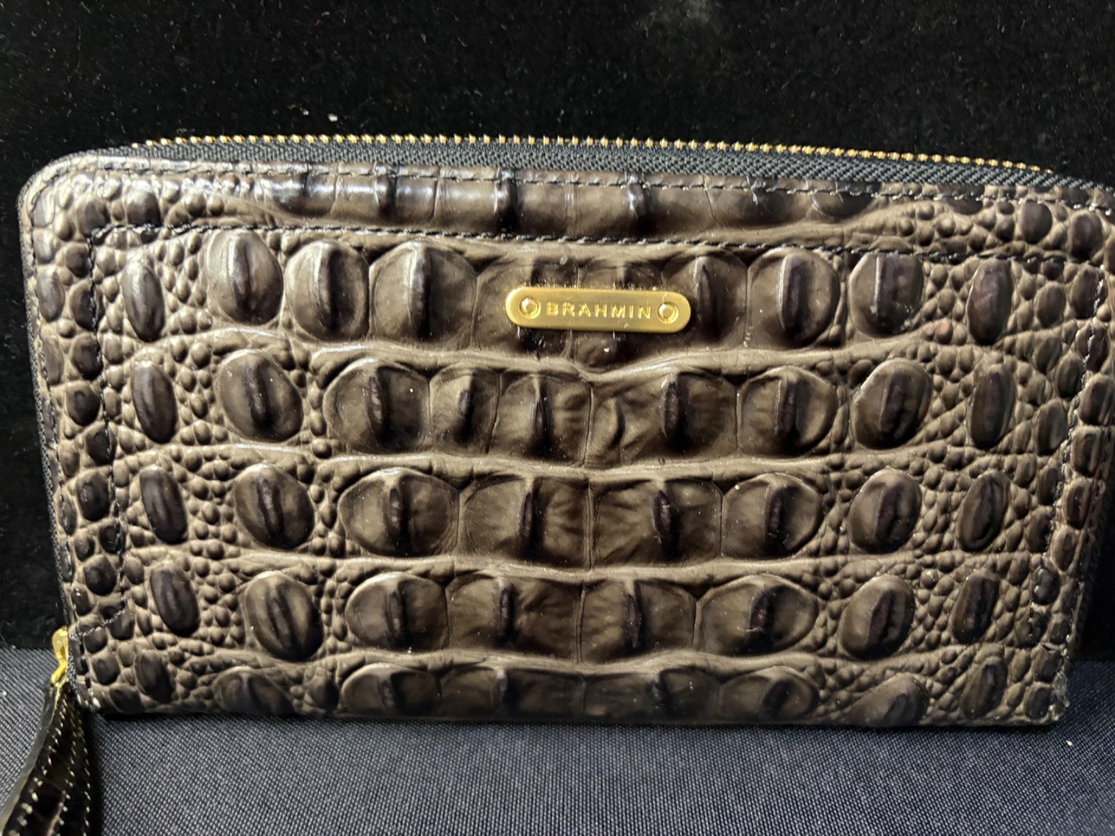 brahmin wallet and accessories