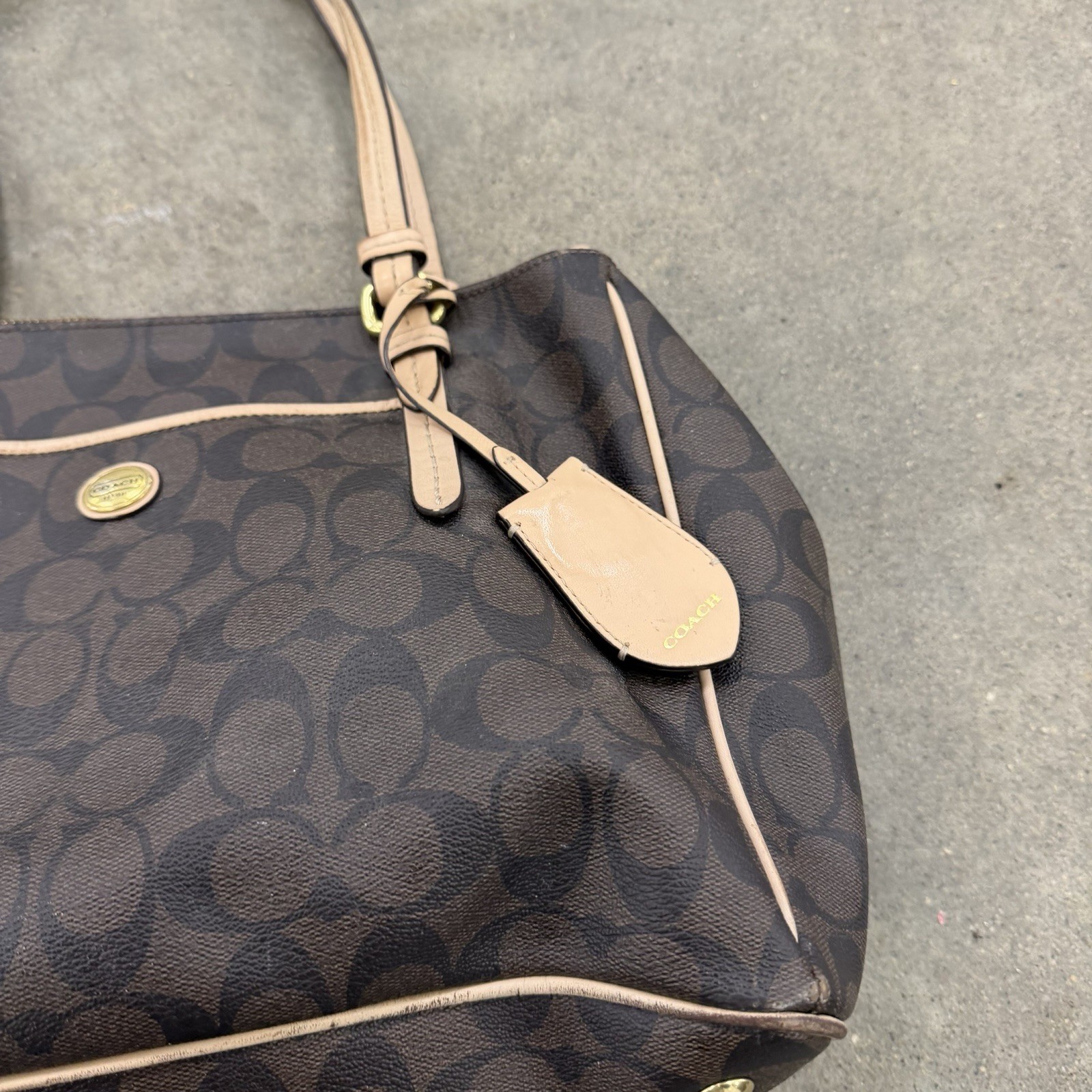 Coach Signature Peyton Double Zip Carryall Shoulder Bag Purse Brown F26187