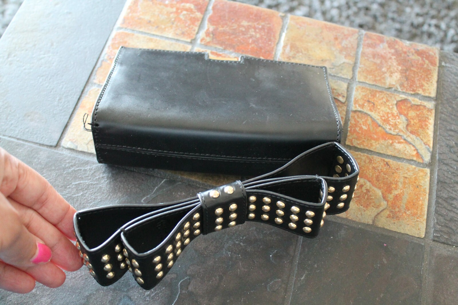 Zac Zac Posen Milla Black Leather Asymmetrical Bow Clutch Bag YJ01
