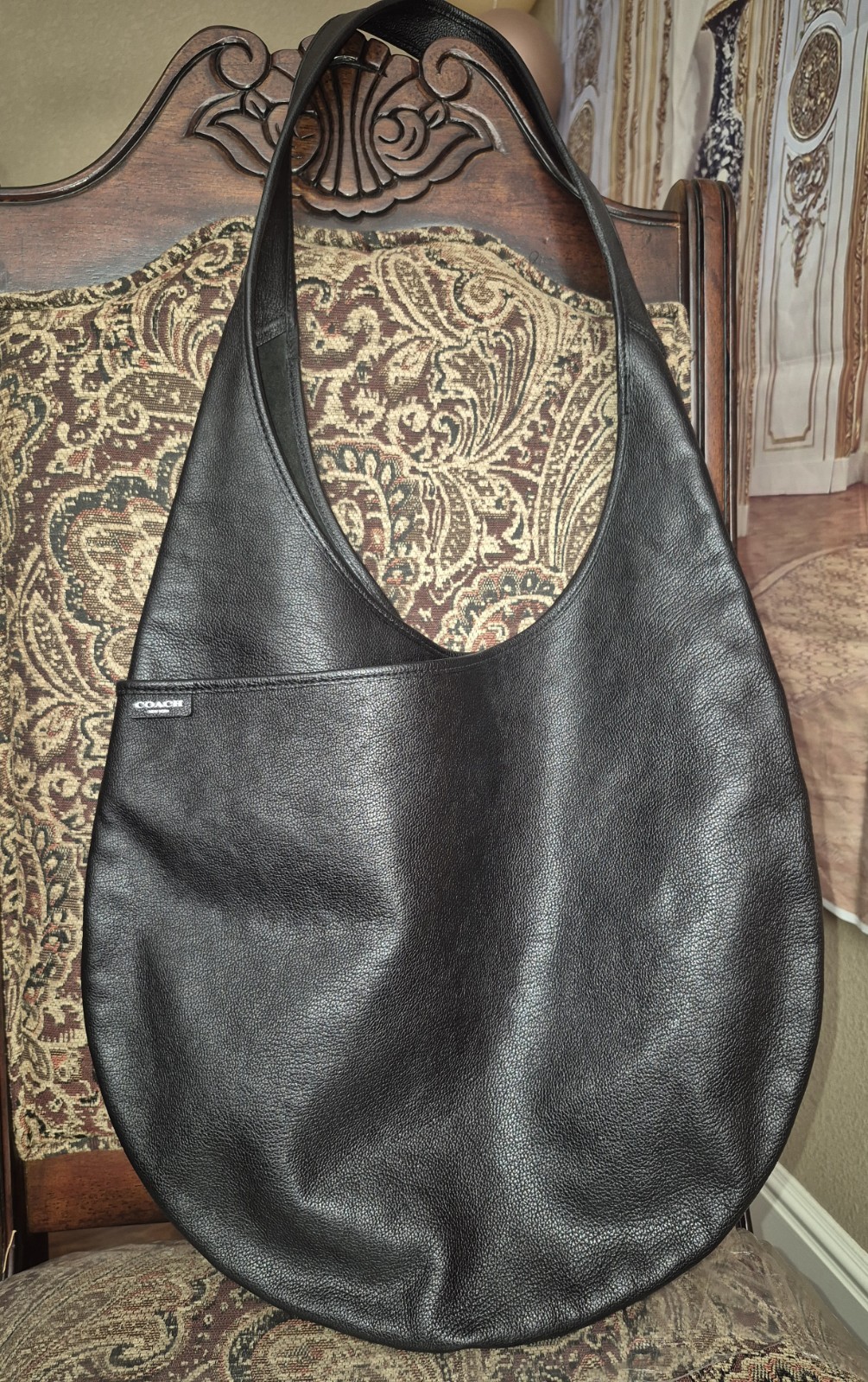 LUXURIOUS! COACH BLEEKER BUTTERY SOFT LEATHER XL SLING SHOULDER BAG! RARE FIND!