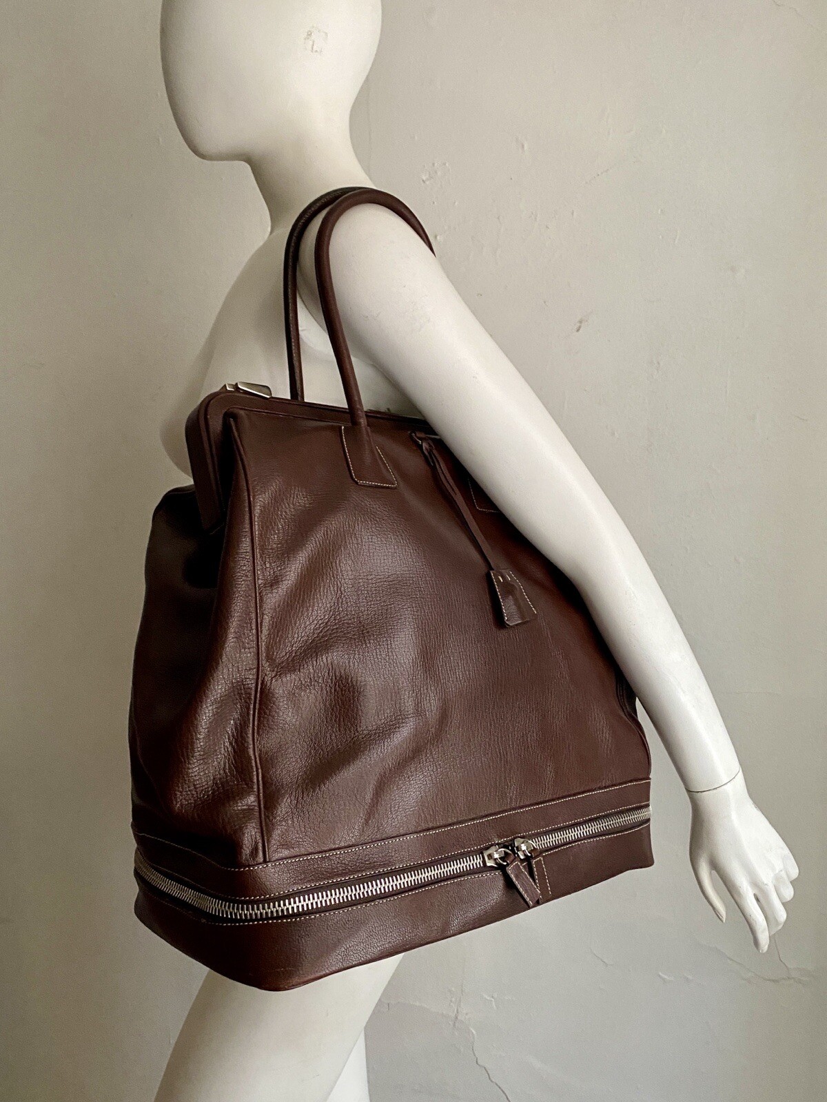 Authentic Prada Madras Cerniera Doctor Bag Dark Brown Leather Lg