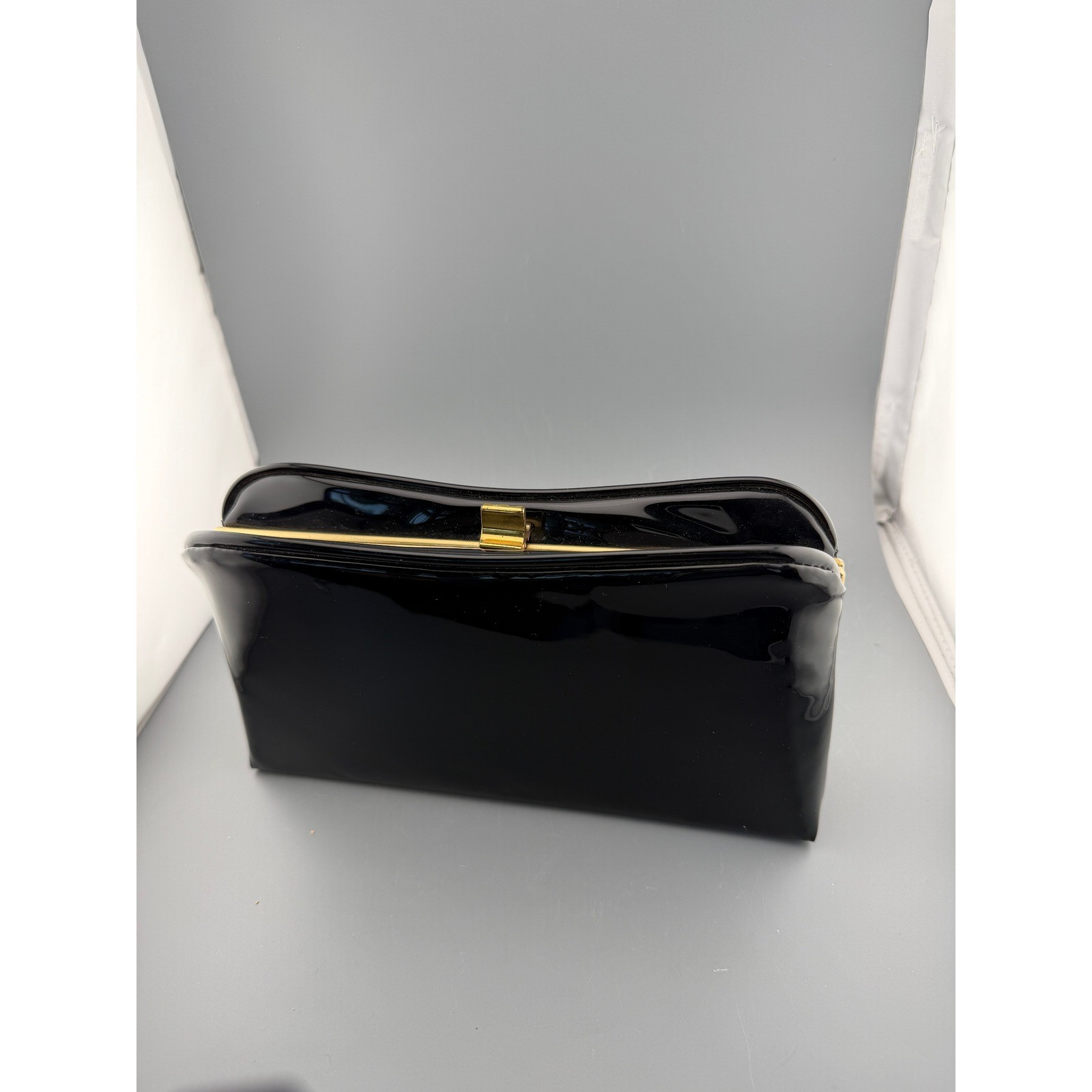 Vintage Clutch Purse Black Patent Gold Tone Kiss Lock Talon Zip Evening Bag 9″