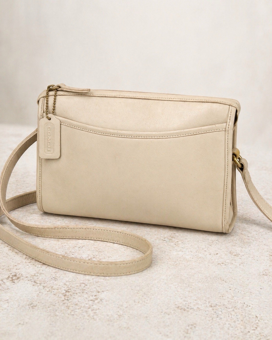 VTG 90’s Coach Taylor Zip 9944 Crossbody Bag in Bone Leather USA Rare