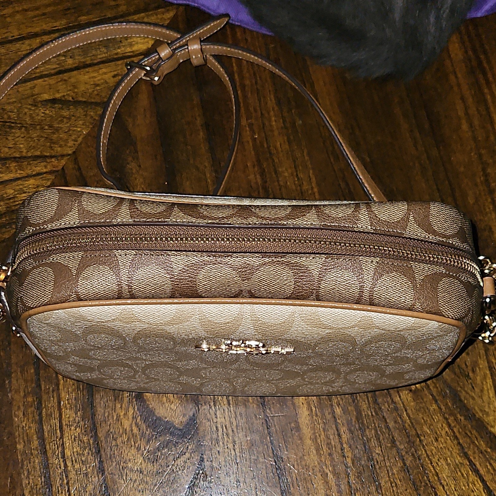 Coach Jamie Camera Bag Light Khaki And Chalk Signature Gold Hardware Strap
