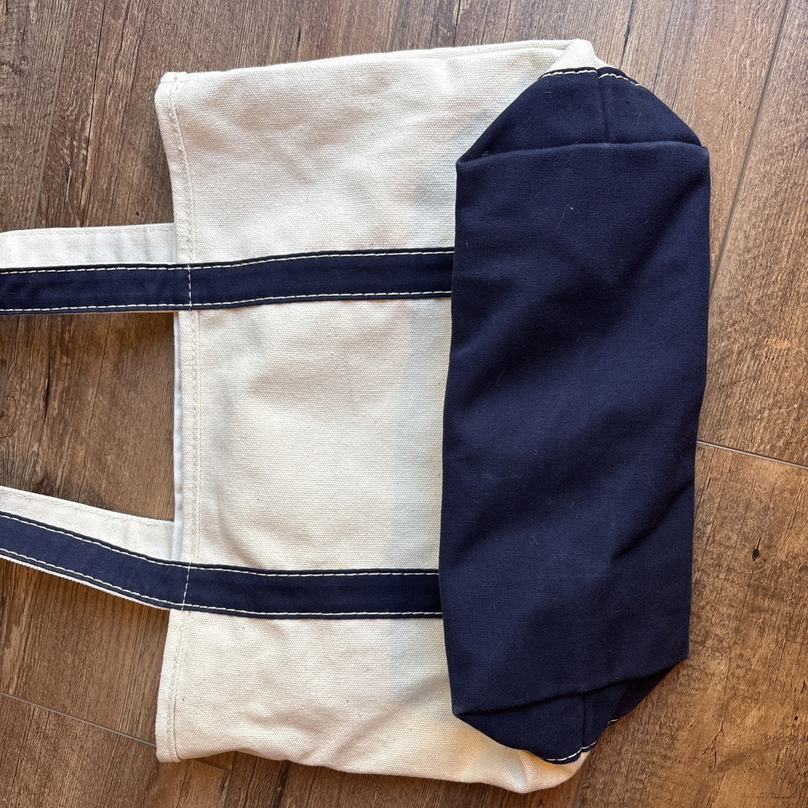 Lands’ End Canvas Tote Bag Large Navy & Cream Cotton Made in USA 18x13x6 inches
