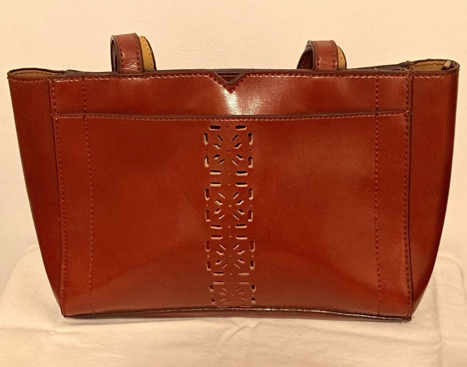 Mondani Brown Tote Bag Magnetic Closure Beige Lined Detachable Strap Pockets
