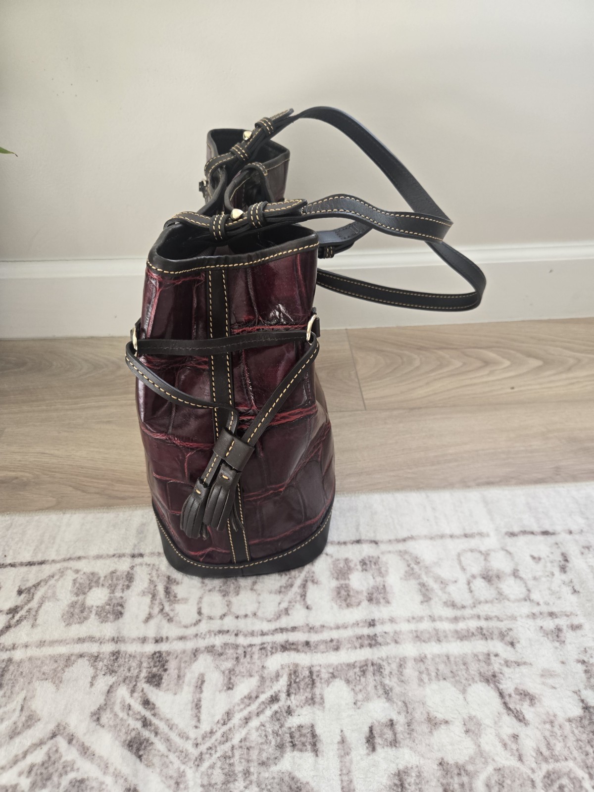 Dooney Bourke Croco Embossed Leather Satchel Purple Burgundy Luxury Bag Purse