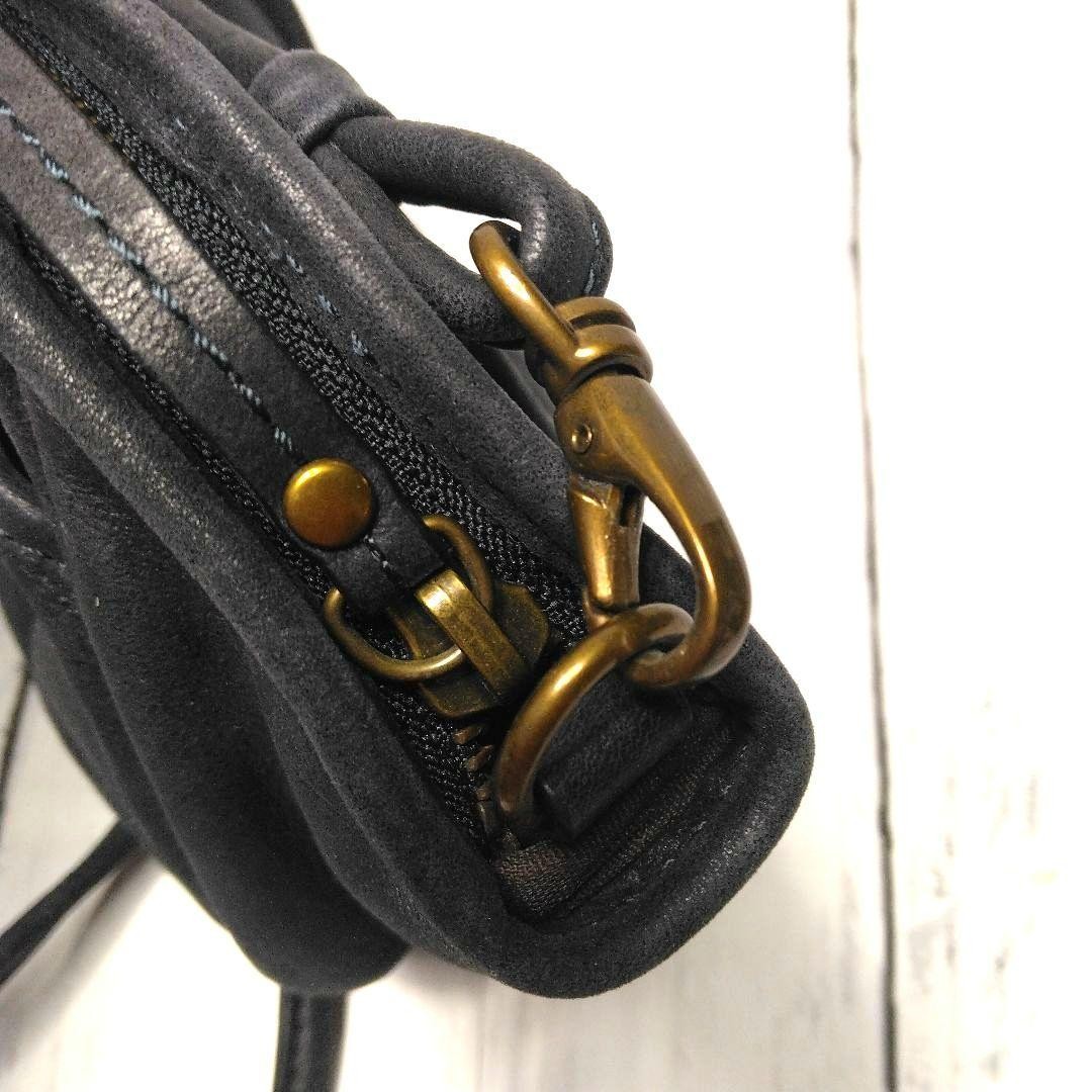 Vanessa Bruno Shoulder Crossbody Bag Purse Leather in Black USED Good Condition