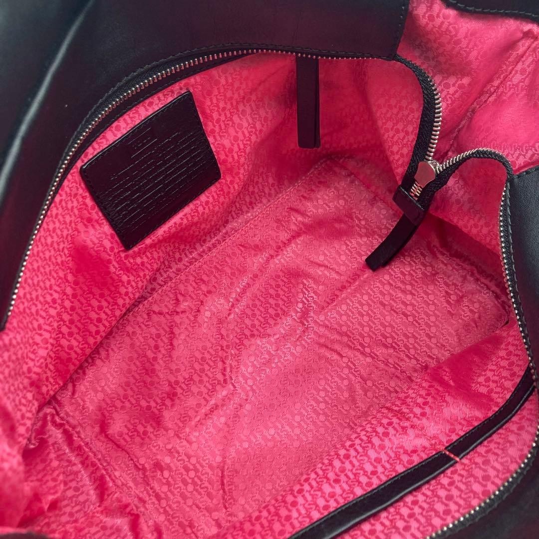 TOUS large logo tote bag all leather black Excellent condition Spacious interior