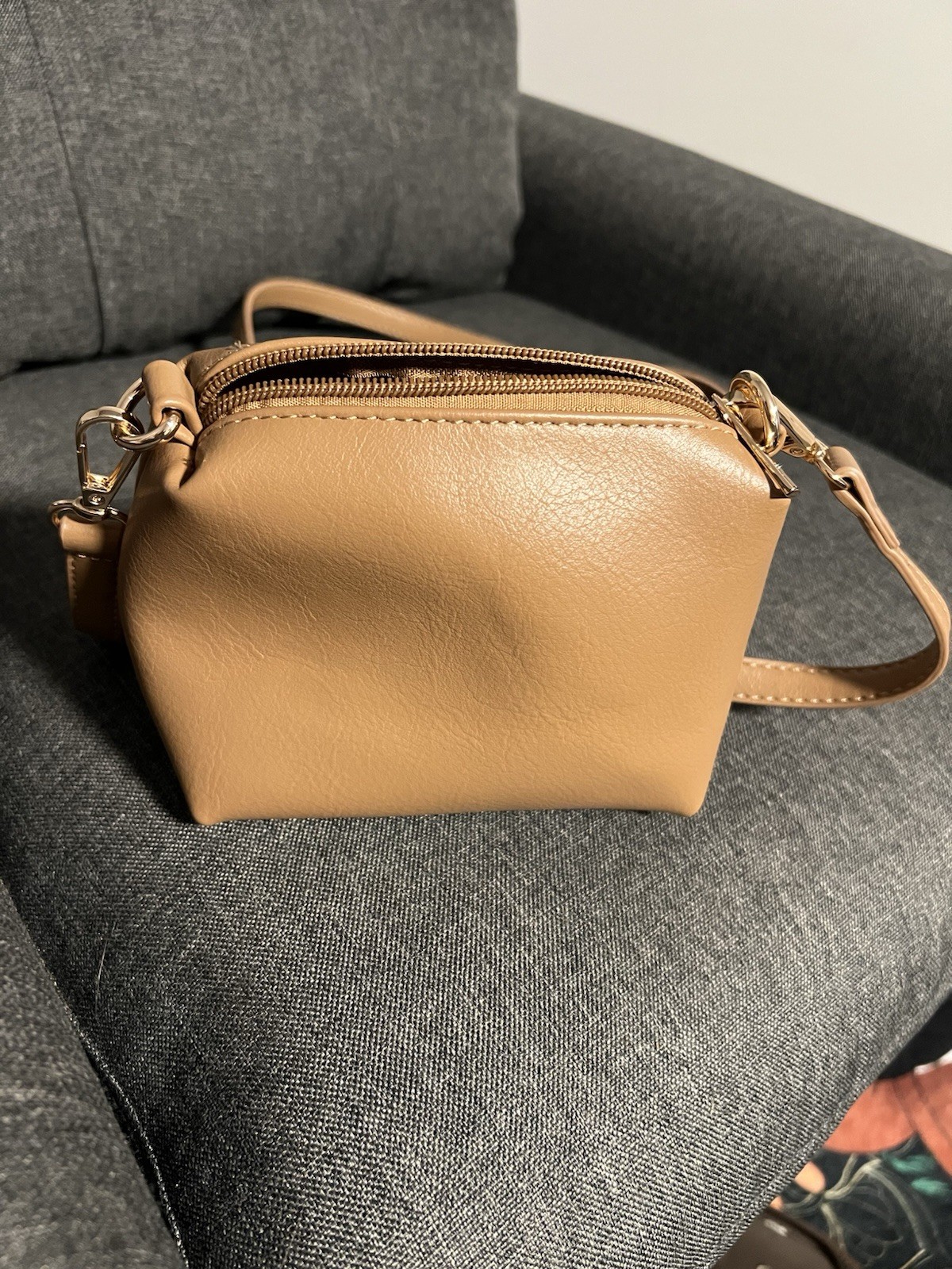 Anthropologie Tan Small Crossbody Bag Zip Top Adjust. Strap Gold hardware NWOT