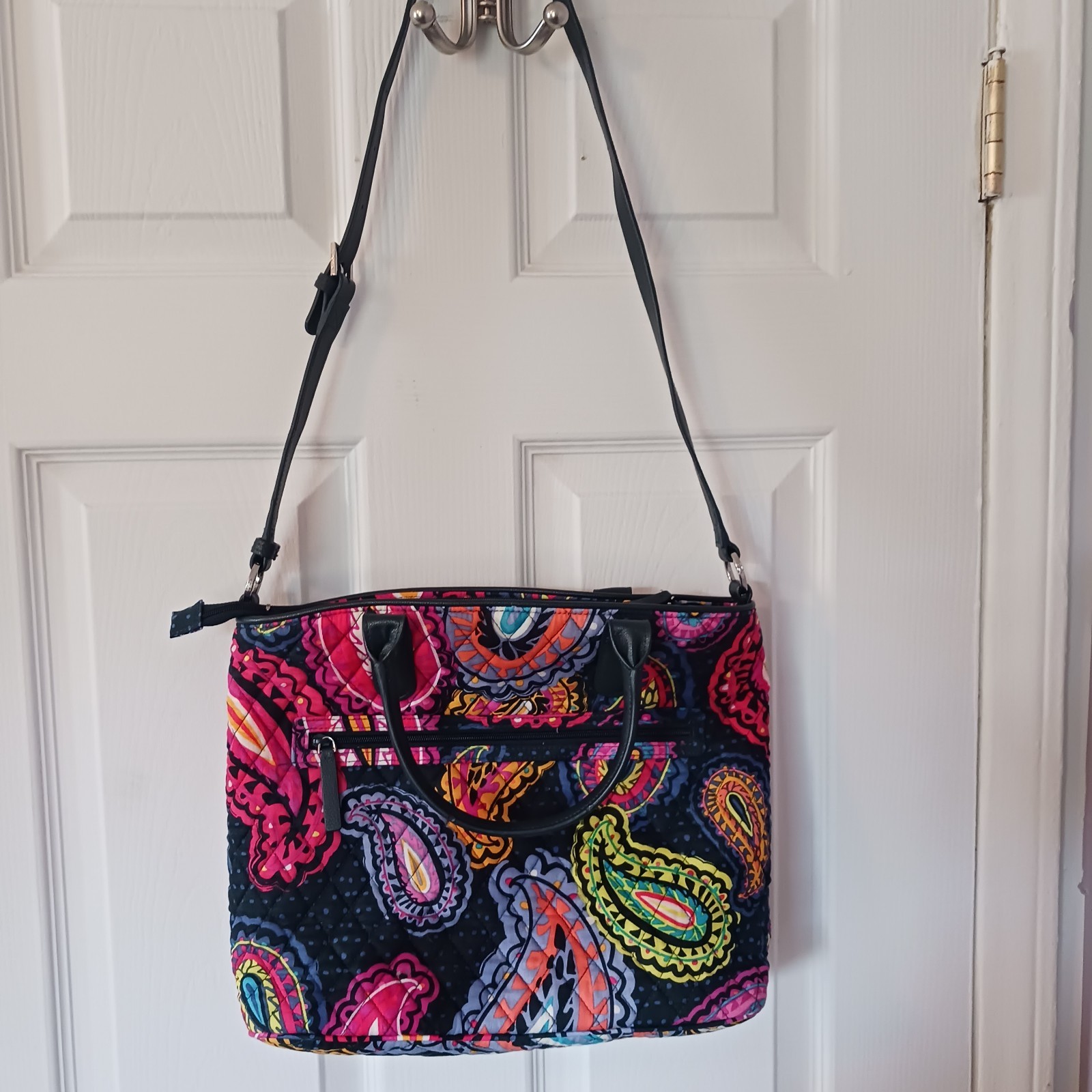 Vera Bradley Twilight Paisley Casual Purse Adustable/Removable Strap