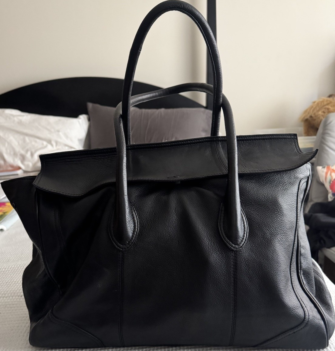 Free People Luggage Tote Black Women’s Handbag Zipper Stitching Inner Pockets