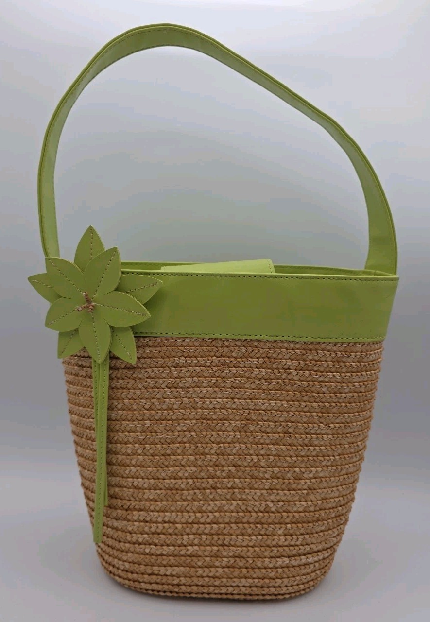 Bath and Body Works Straw Tote Bucket Bag Purse Lime Green Beach Flower Boho