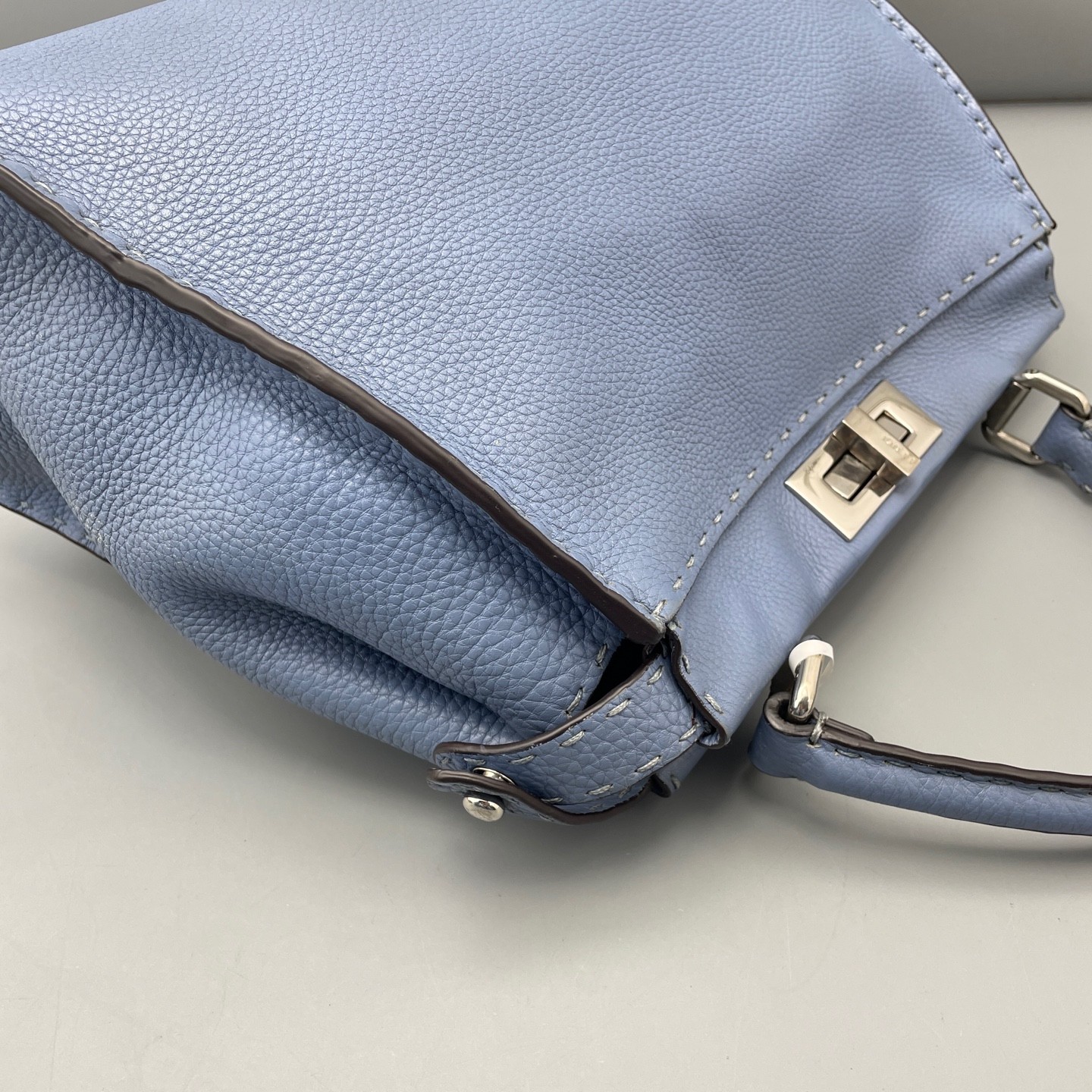 Auth Fendi Peekaboo Medium Light Blue Crossbody Bag/Shoulder Bag