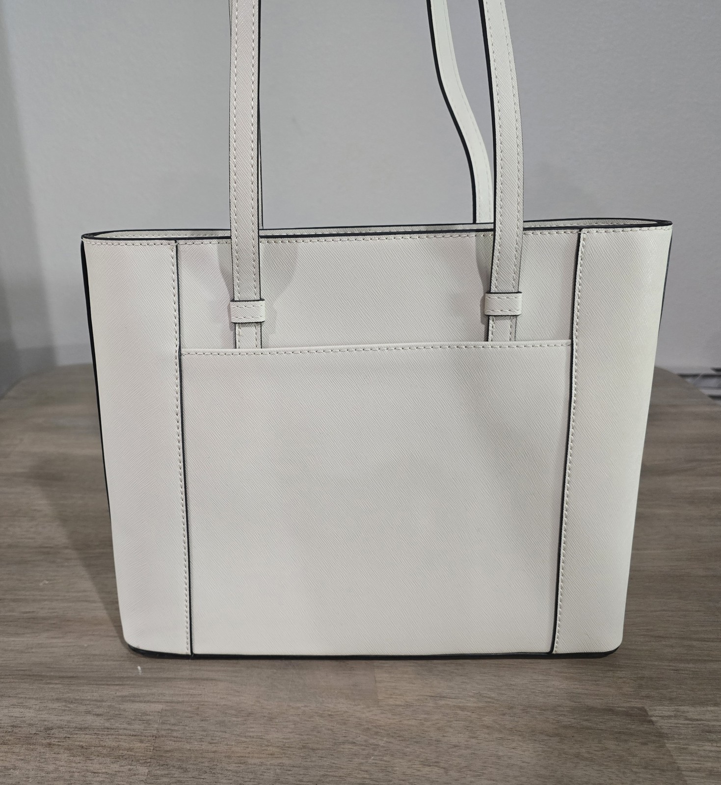 Calvin Klein Black/White Leather Tote Bag with Logo and Zipper Closure NWOT