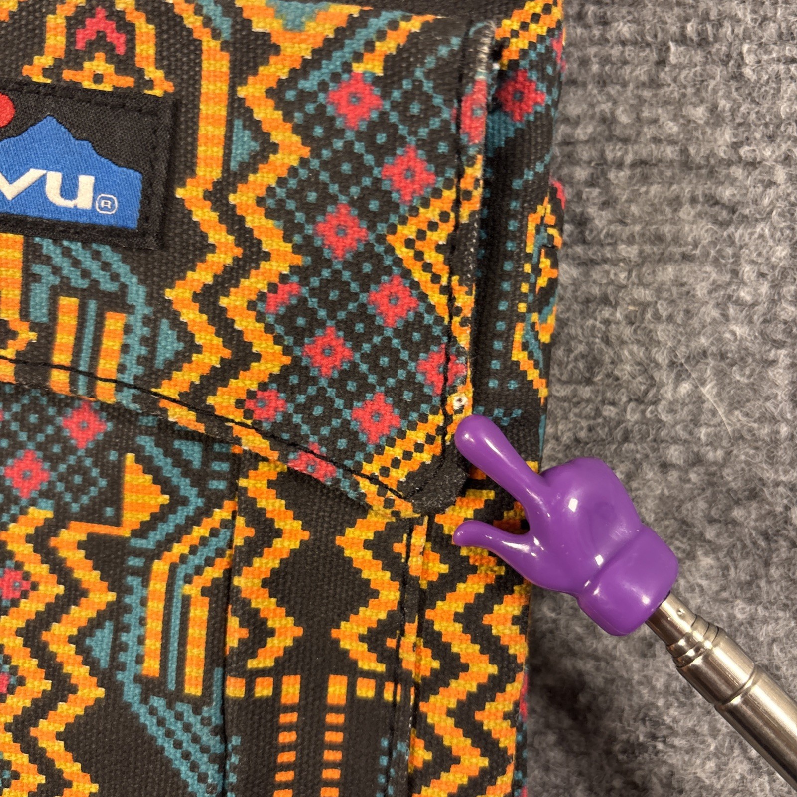 Kavu Mini Keeper Purse Crossbody Bag Hook & Loop & Snap Phone Pocket Aztec