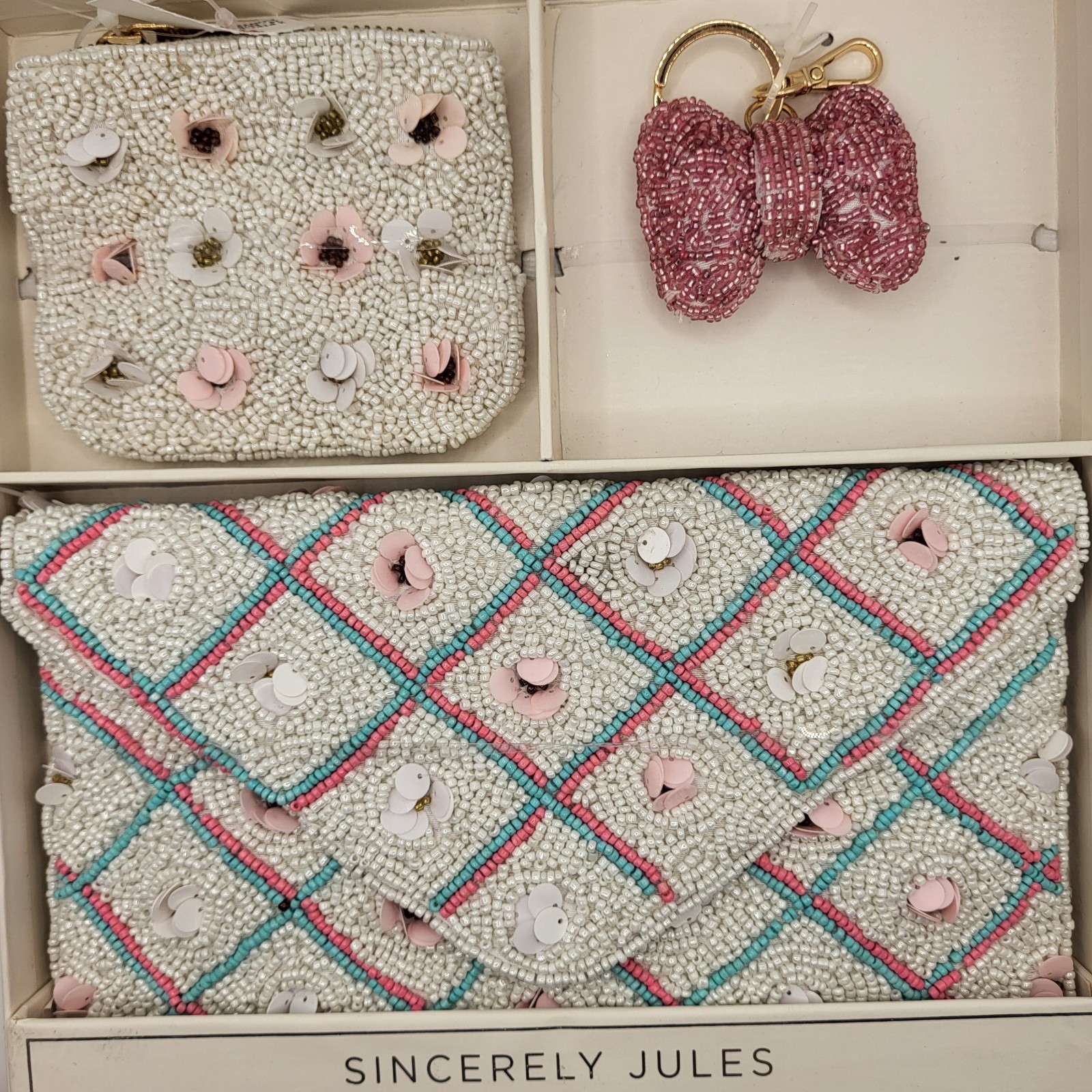 Sincerely Jules 3 Pc Set Beaded Flower Shell Pink White Clutch Card Charm NIB