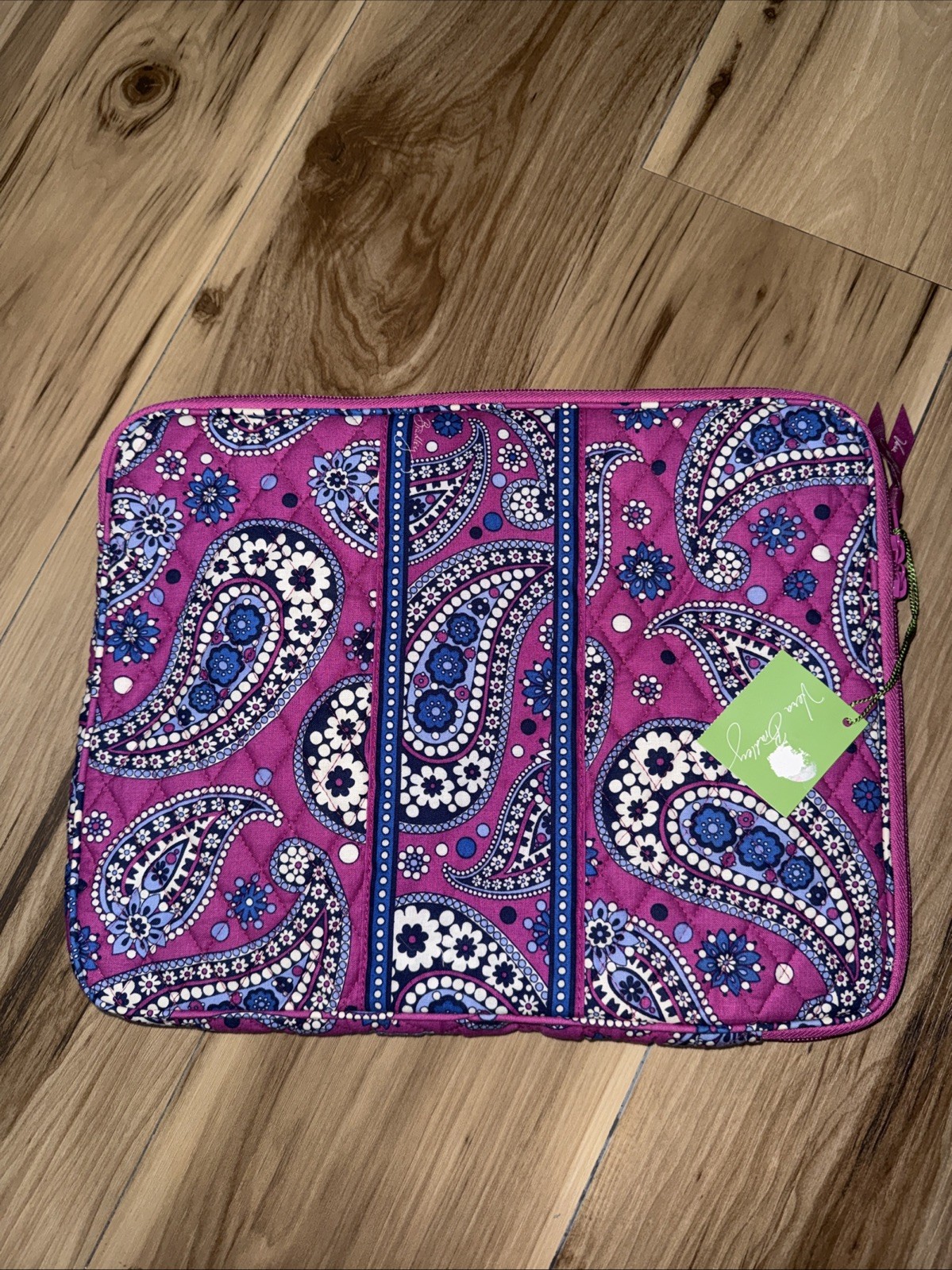 Vera Bradley BOYSENBERRY 17″ Laptop Sleeve Case Bag Quilted Pink Paisley NEW!