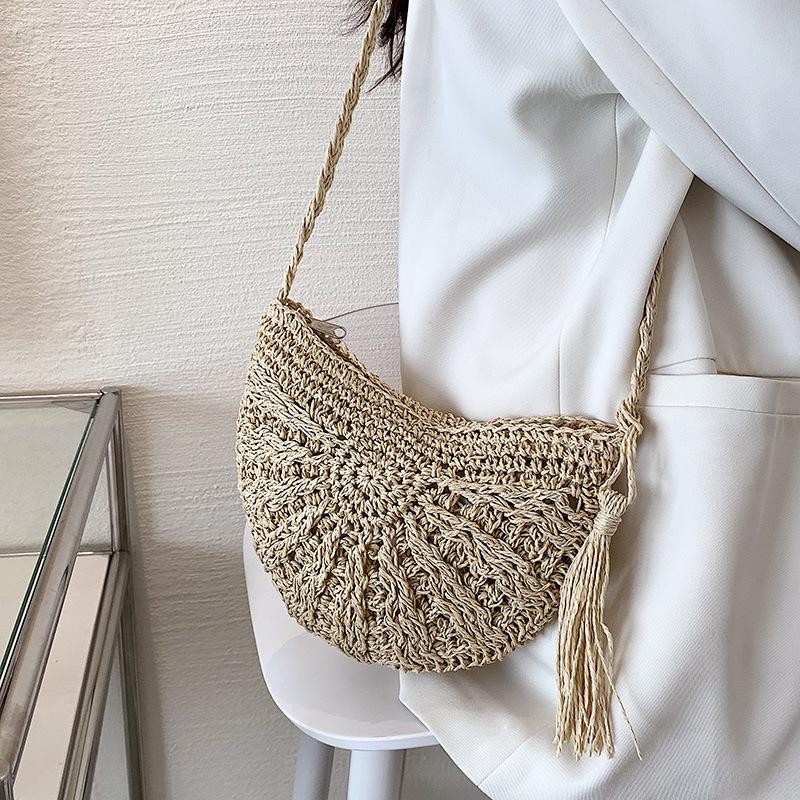Fashion Semicircle Straw Woven Shoulder Crossbody Bag Travel Small Handbag Ladie