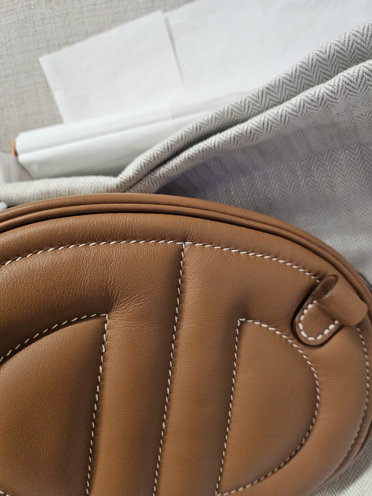Hermes In The Loop Belt Bag Verso Swift Leather Gold/Yellow Palladium Hardware