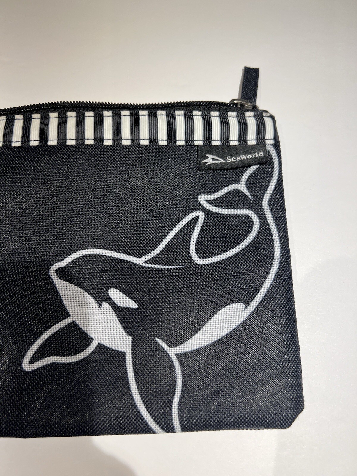 Sea World Killer Whale Canvas Zip Black Lined Bag 10×7 Inch