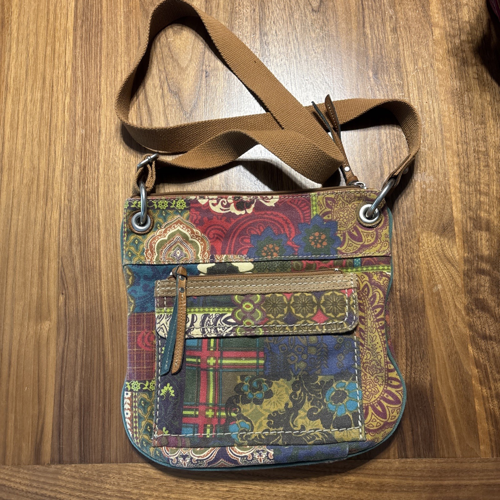 Vintage Fossil Boho Crossbody Purse Height 10″xWidth 10″xDepth 3″