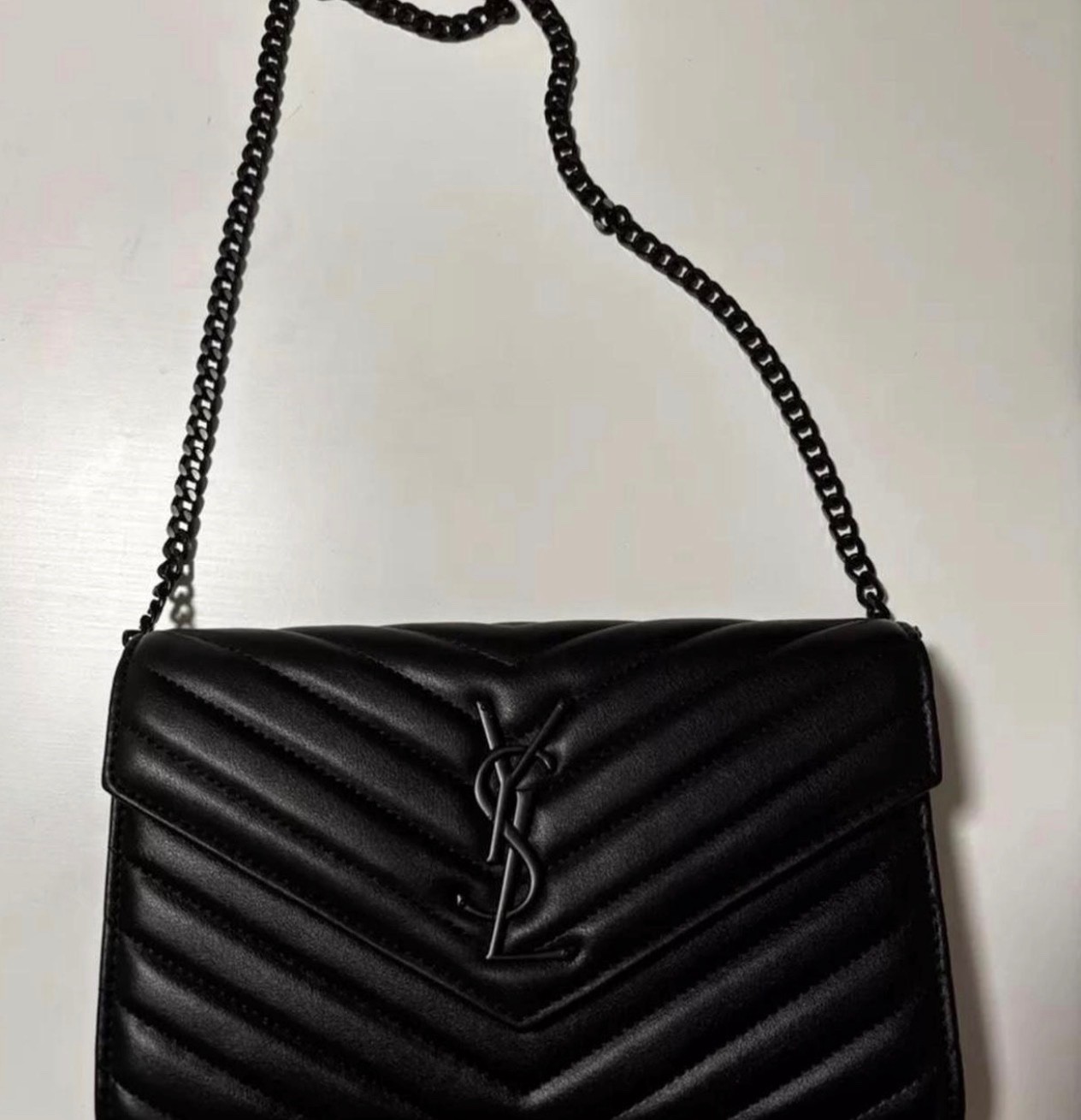 YSL Saint Laurent Classic Cassandra Wallet On Chain Grain De Poudre Black