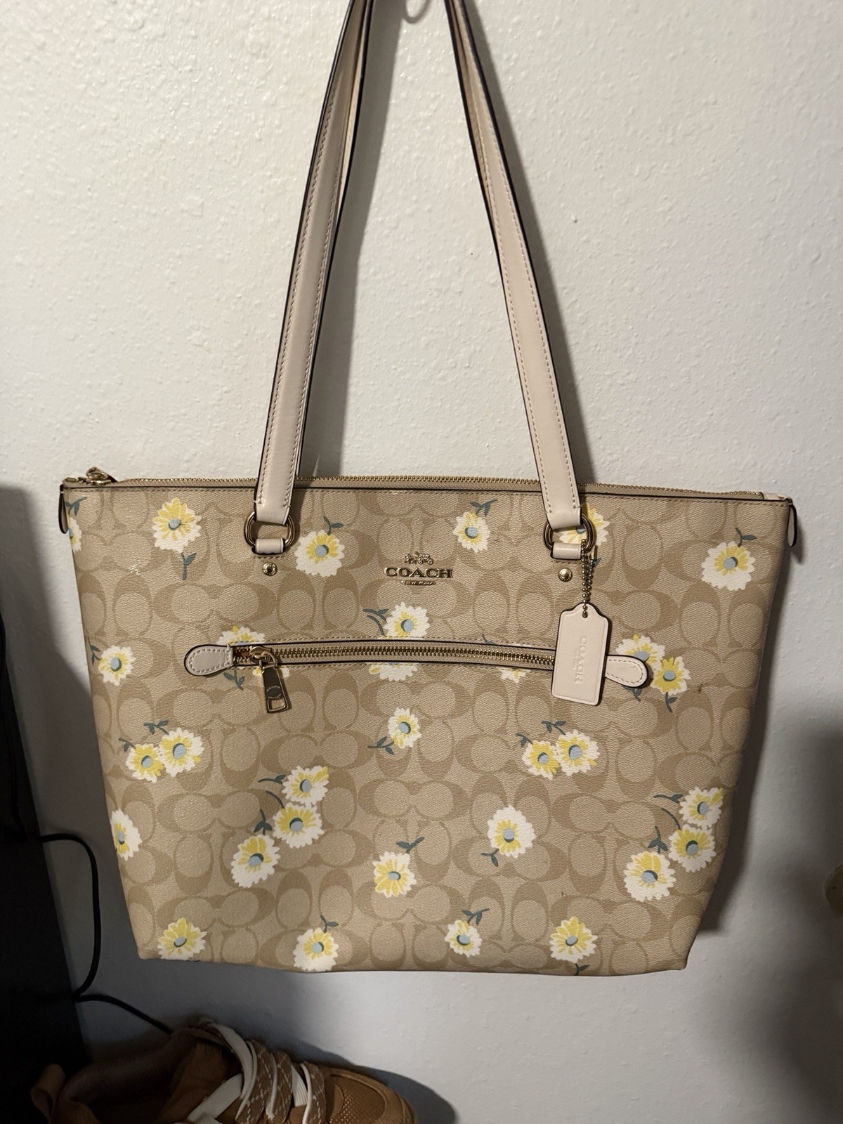 Coach Signature Floral Beige Tote Shoulder Bag Zip Top, Outer Pockets, Charm