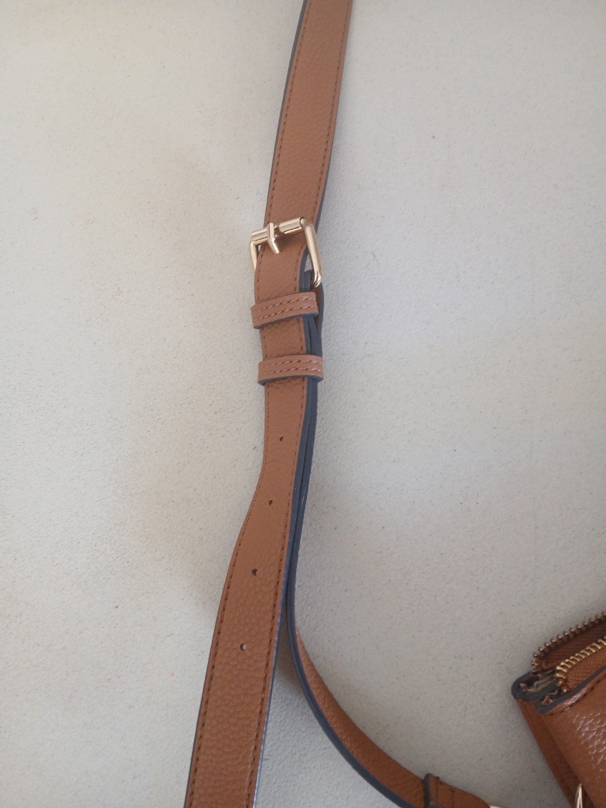 Nanette Lepore Women’s Brown Crossbody Bag, Zip, Gold Chain, Detachable Strap