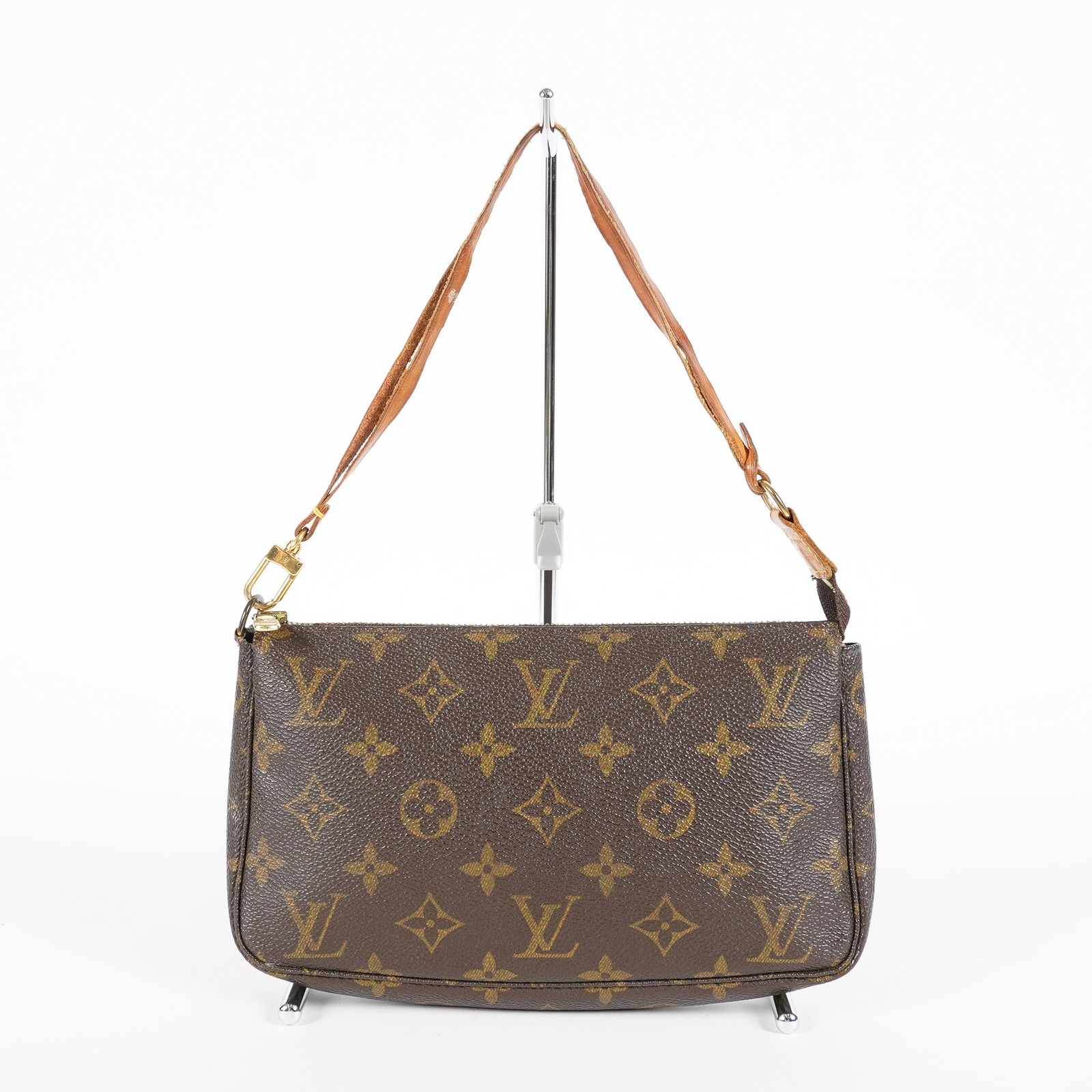 Louis Vuitton Monogram Pochette Accessoires Brown Bag M51980 Used 07E243410005