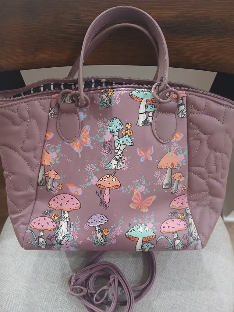LUV BETSEY JOHNSON PURPLE PURSE Butterflies Mushrooms 10x9x4 NEW & TAG