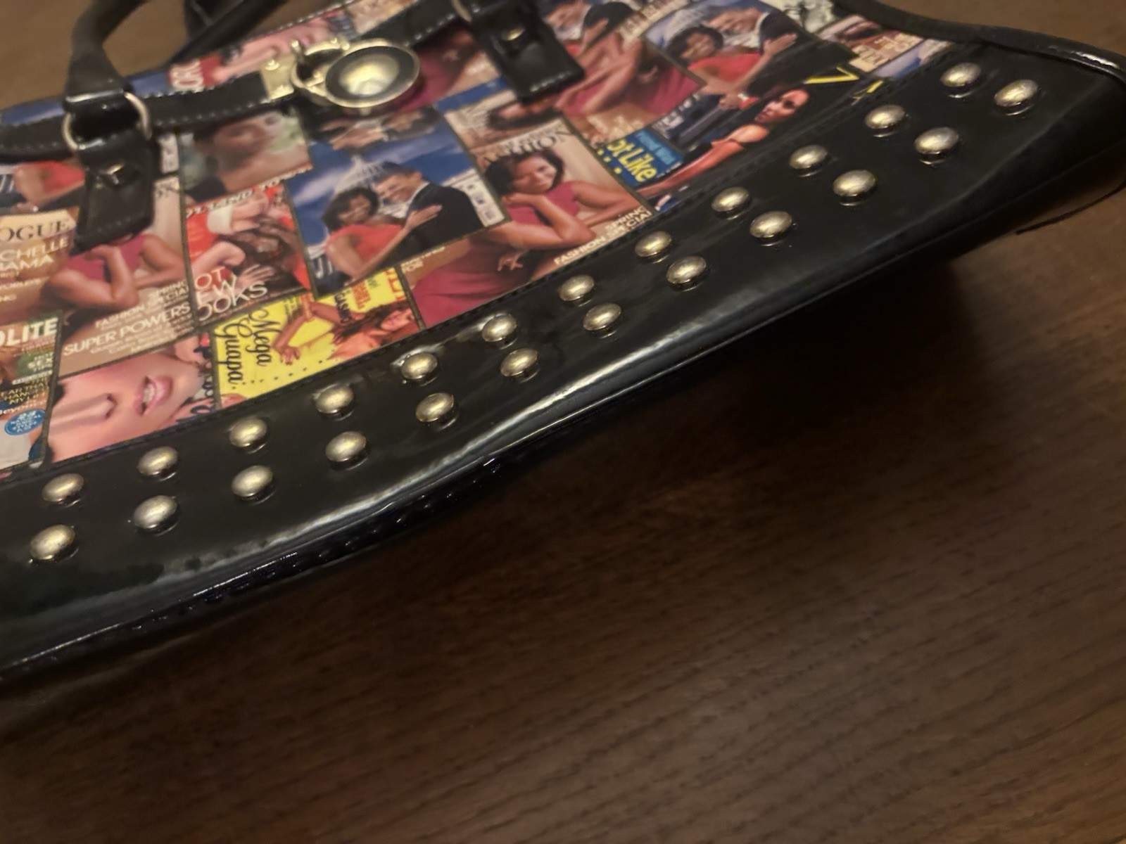 Michelle Barack Obama Glossy Magazine Collage Handbag 10×12” w/2 Handles & Strap