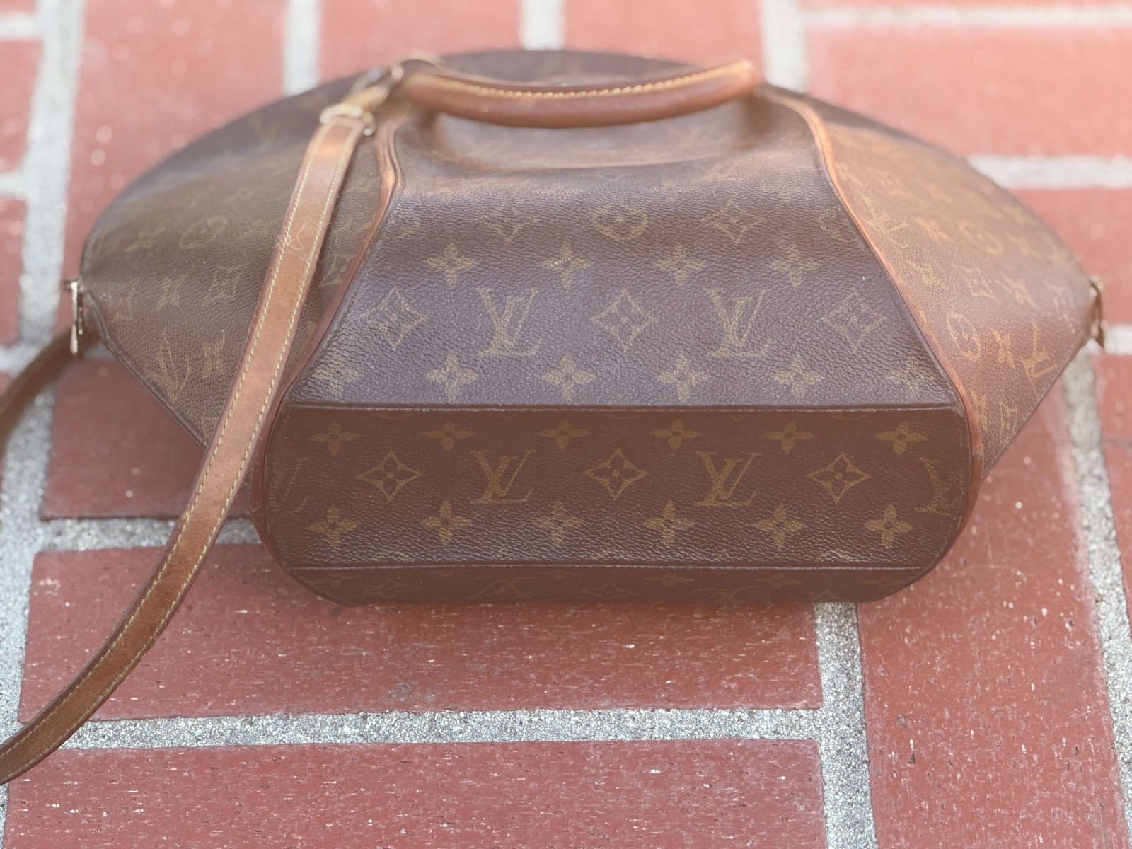 LOUIS VUITTON LV GHW ELIPSE MM Handbag M51126 Monogram Brown 4 Childrens Charity