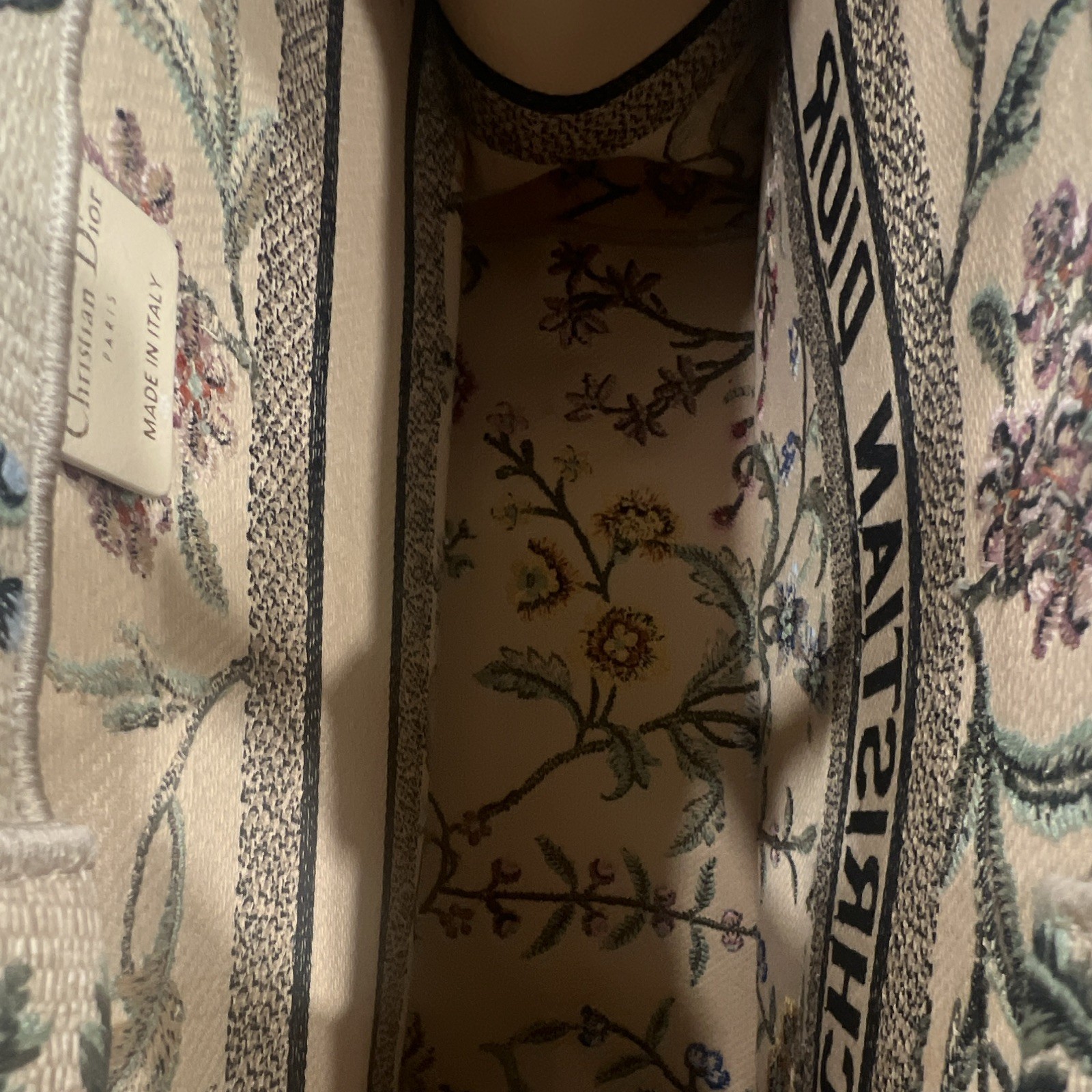 Dior Women’s Floral Embroidered Tote Bag Beige/Multicolor Top Handle Open