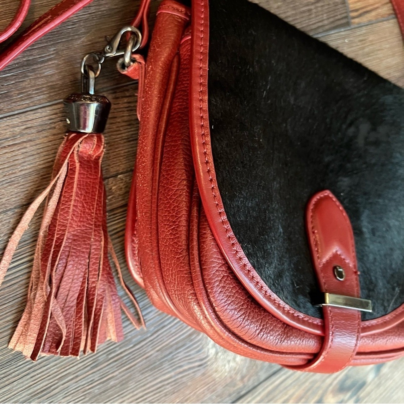 JOES JEANS Red Black Genuine leather Crossbody bag purse tassel