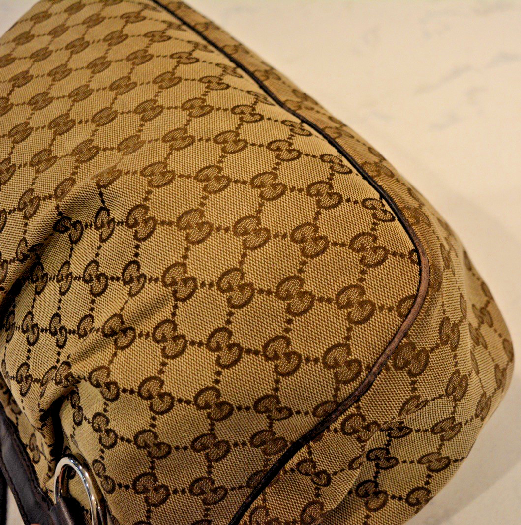 Authentic Gucci GG Canvas Sukey Hobo Bag Monogram Leather Trim Shoulder Bag