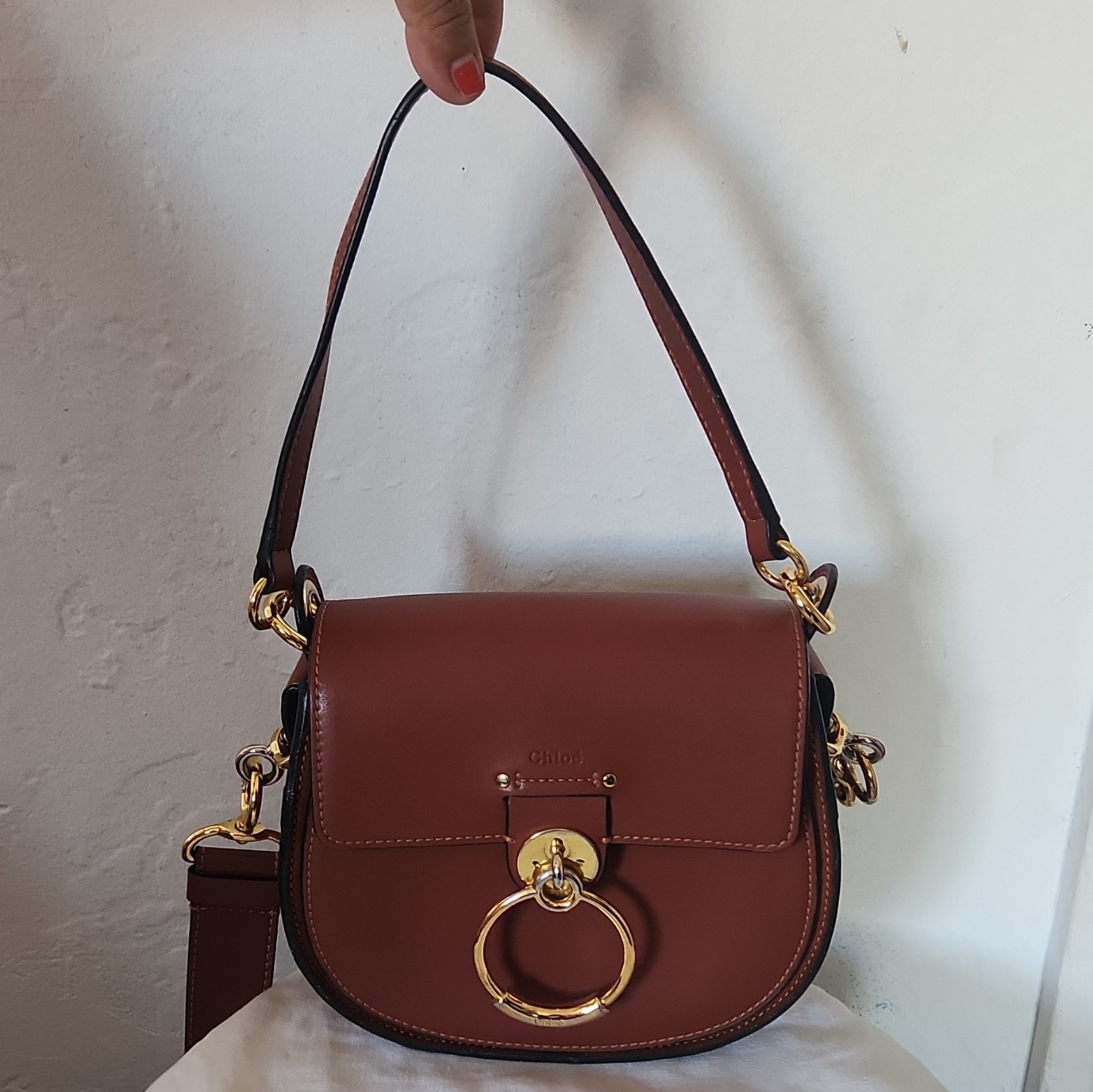 Chloé Brown Saddle Crossbody Bag Gold Hardware Flap Detachable Strap