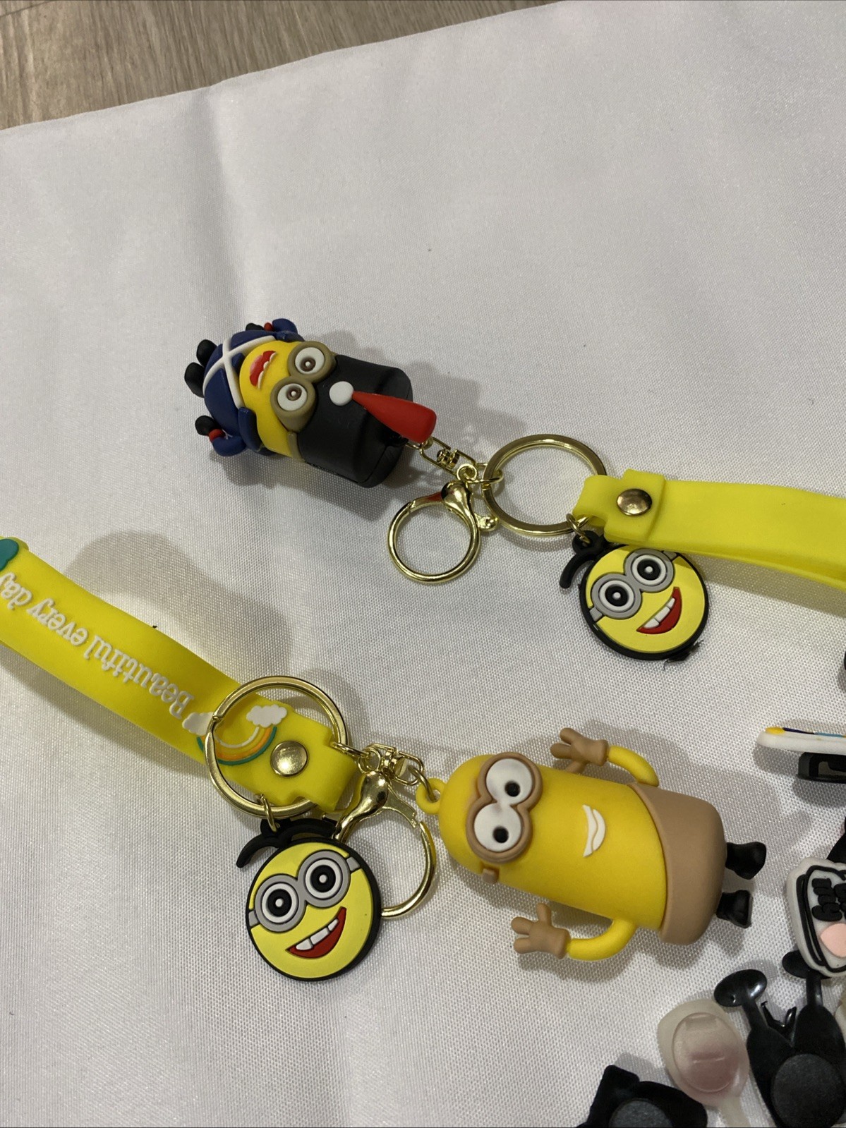Yaveros De Miniar Í Acesorios todos por 20 $