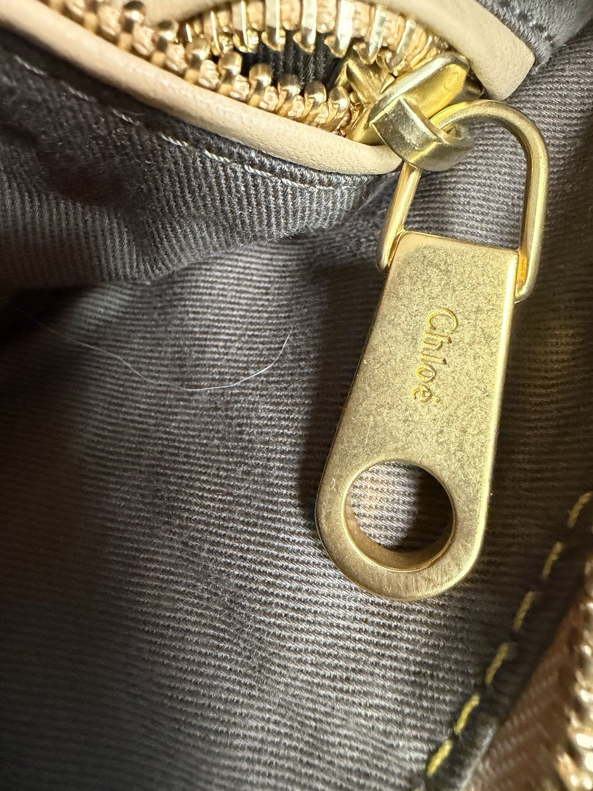 Authentic Chloé Marcie Large Hobo Beige Leather Shoulder Bag w/Auth Card