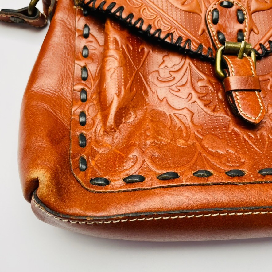 Patricia Nash Tooled Leather Crossbody Bag Tan Cognac Whipstitch Flap Purse