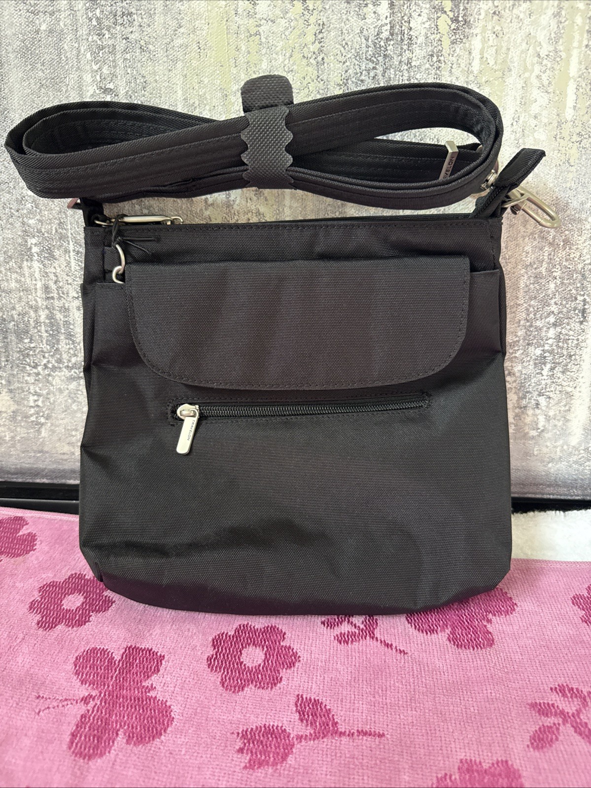 Travelon Anti-Theft Classic Mini Shoulder Bag Black 8.5″ x 8.5″ x 2.25″