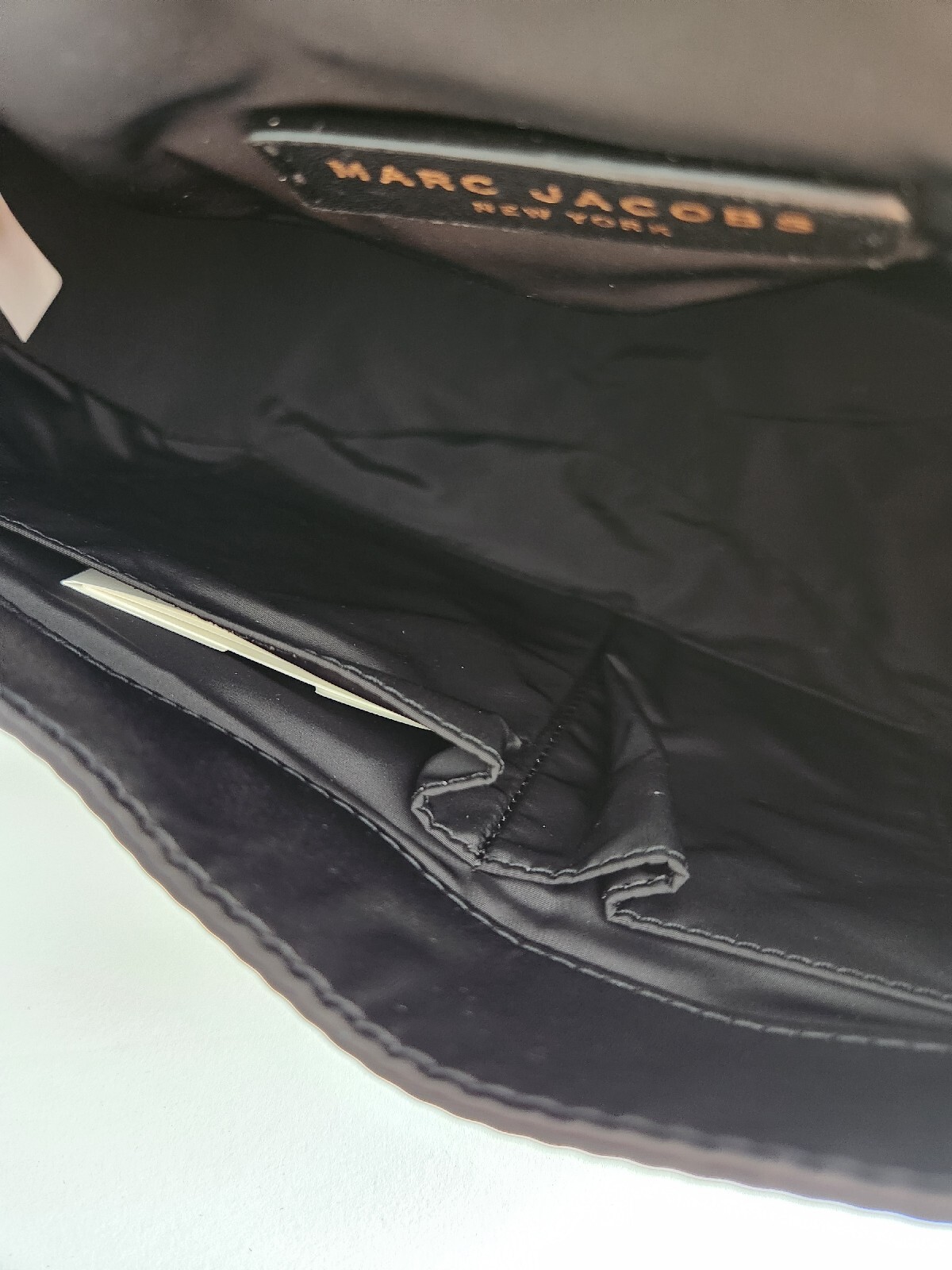 Marc Jacobs Preppy Nylon Mini Messenger Bag BLACK #M0012909
