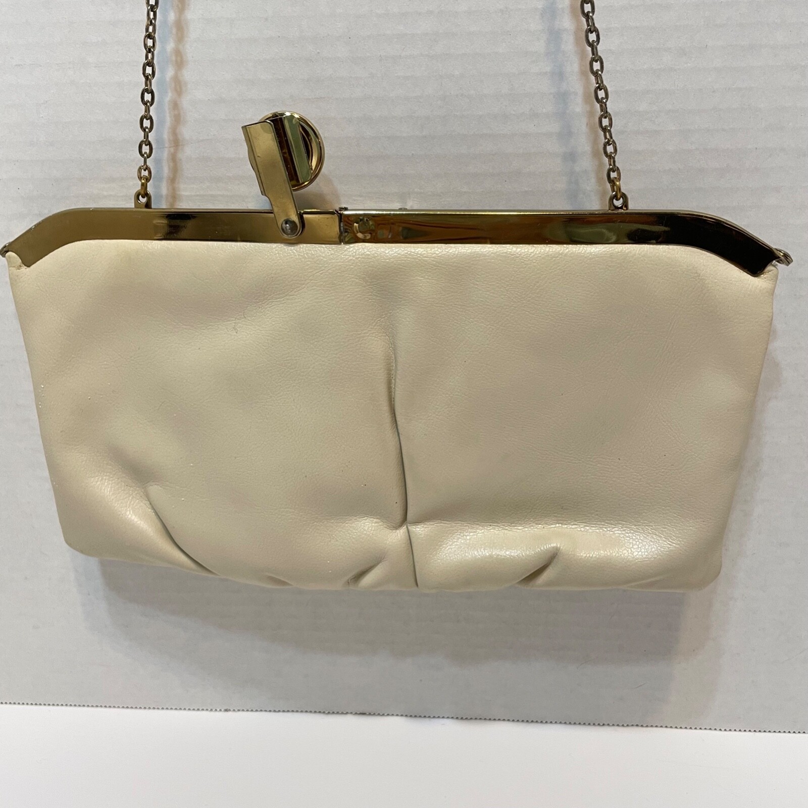 Vintage Cream Leather Womens Evening Party Purse Chain Strap 10.25 x 6 inch